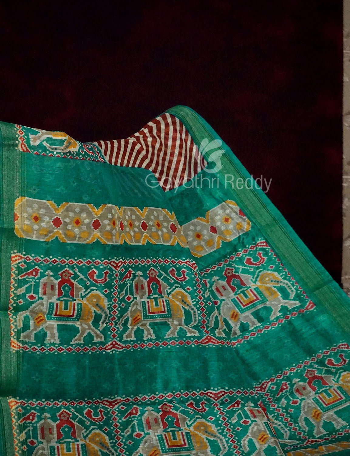 Off-White Red Striped Semi Chanderi Saree By Gayathri Reddy Designer Studio | Swadesiicart