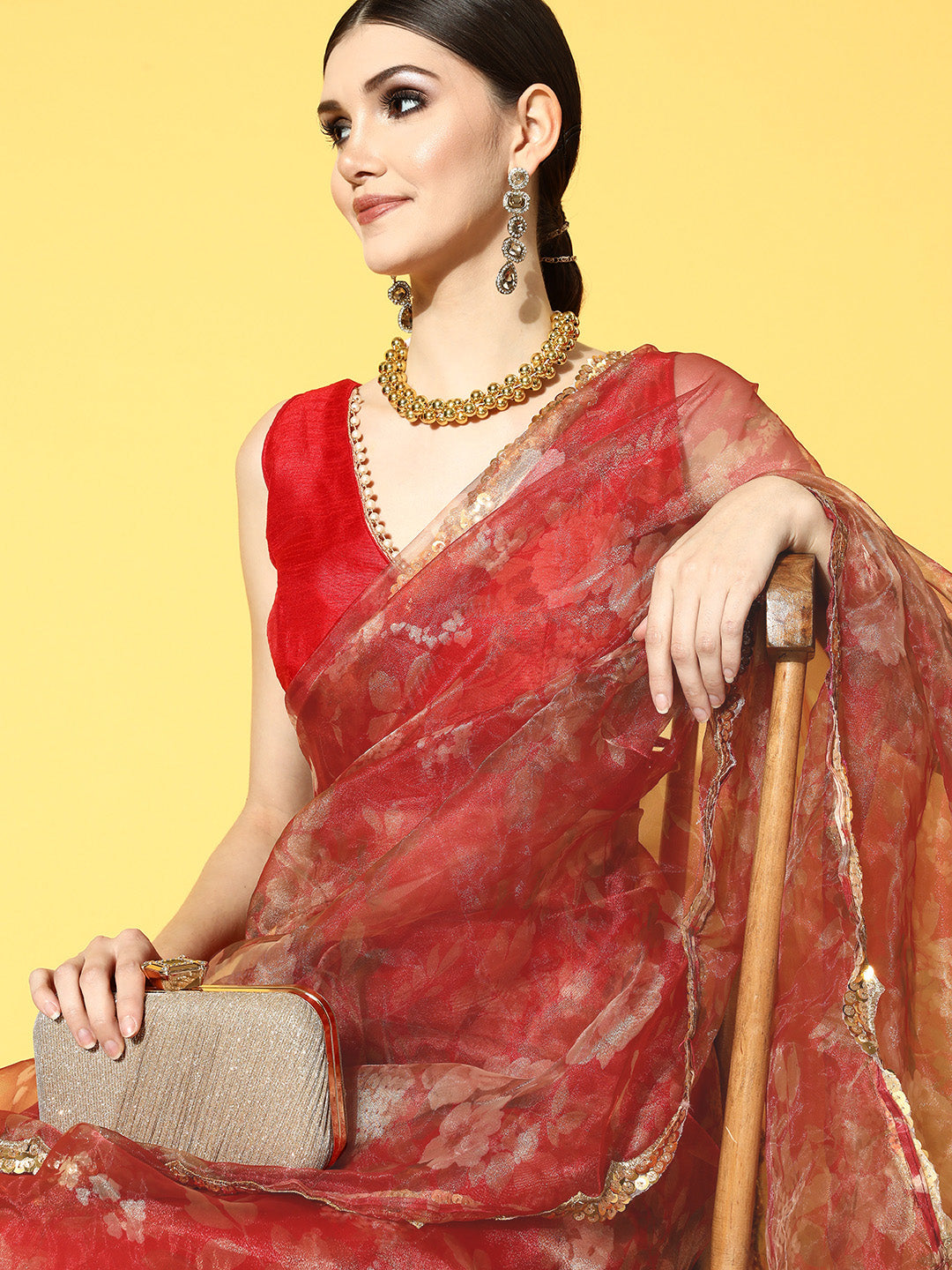 Tikhi Imli Red Floral Sequinned Organza Saree | Swadesiicart