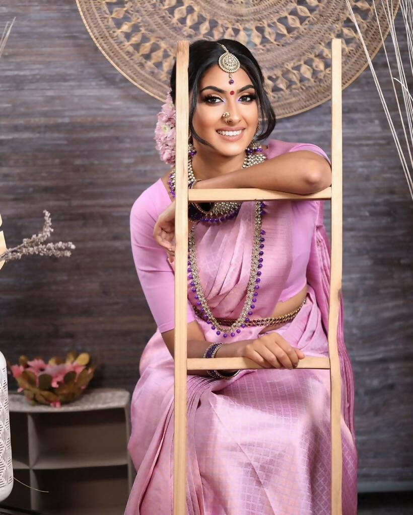 DEIANA'S Beautiful Designer Golden zari Soft Lichi Silk Saree - Baby pink - Swadesiicart