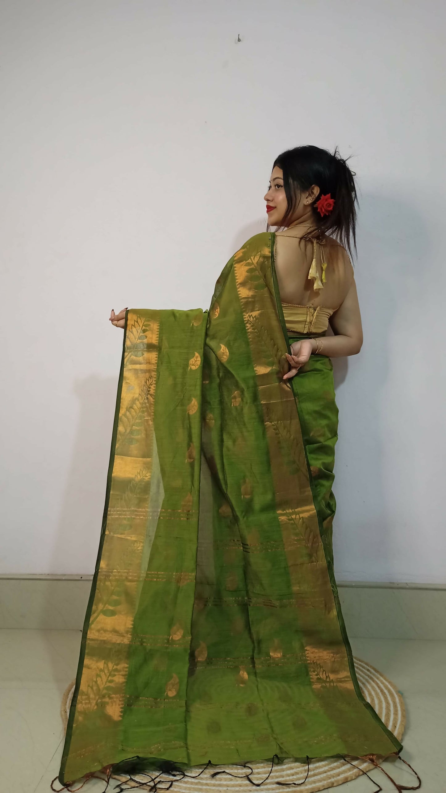 Exclusive Collection Beautiful Olive Green Cotton Silk Woven Handloom Saree With Running Blouse Piece - Swadesiicart