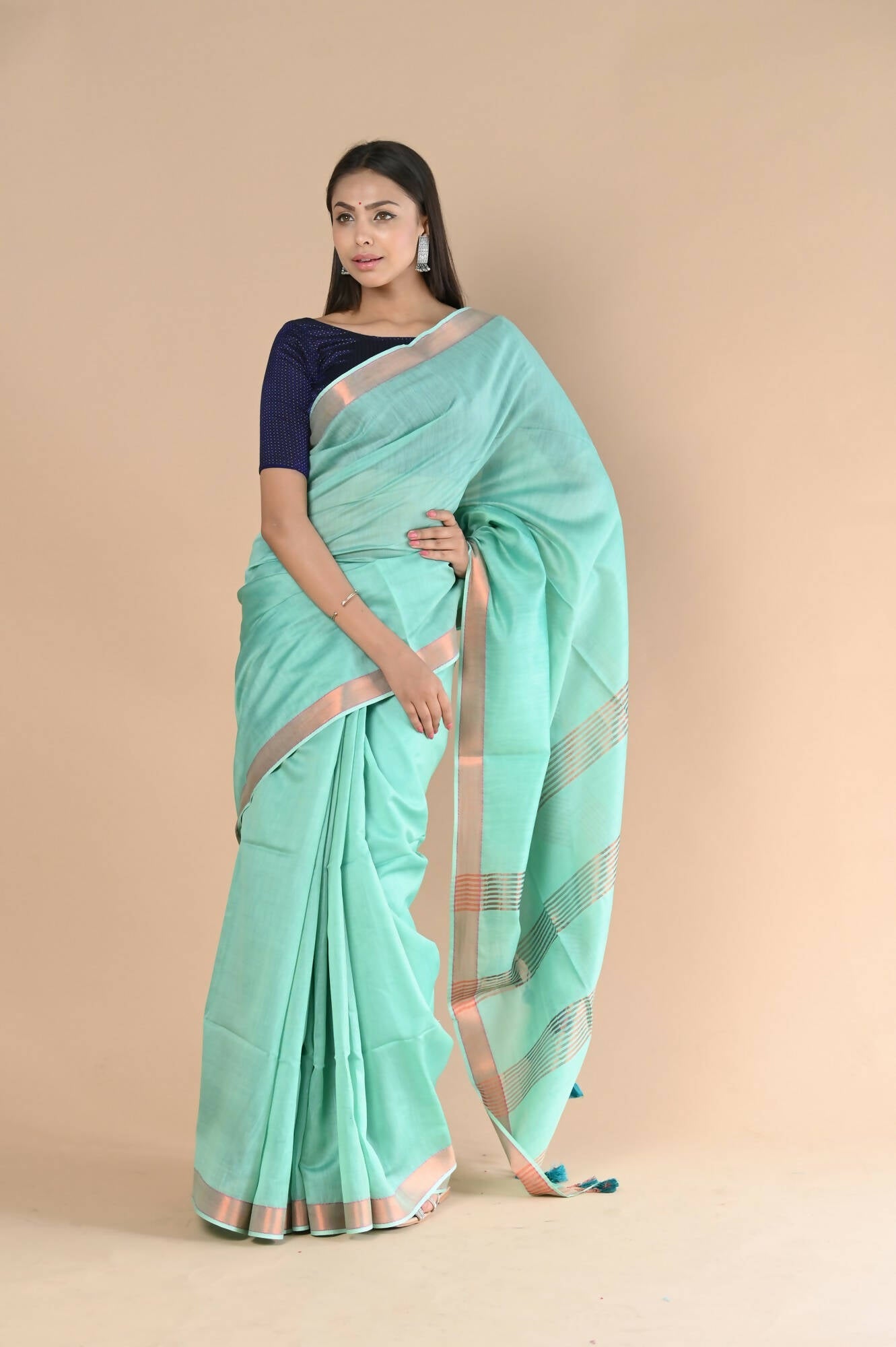 Very Much Indian Handloom Cotton Silk Maheshwari Saree With Sleek Golden Border - Teal Green | Swadesiicart