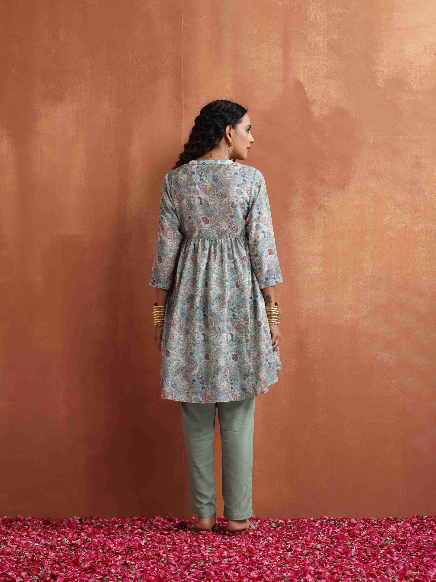 trueBrowns Green Print Flared Kurta Co-ord Set - Swadesiicart