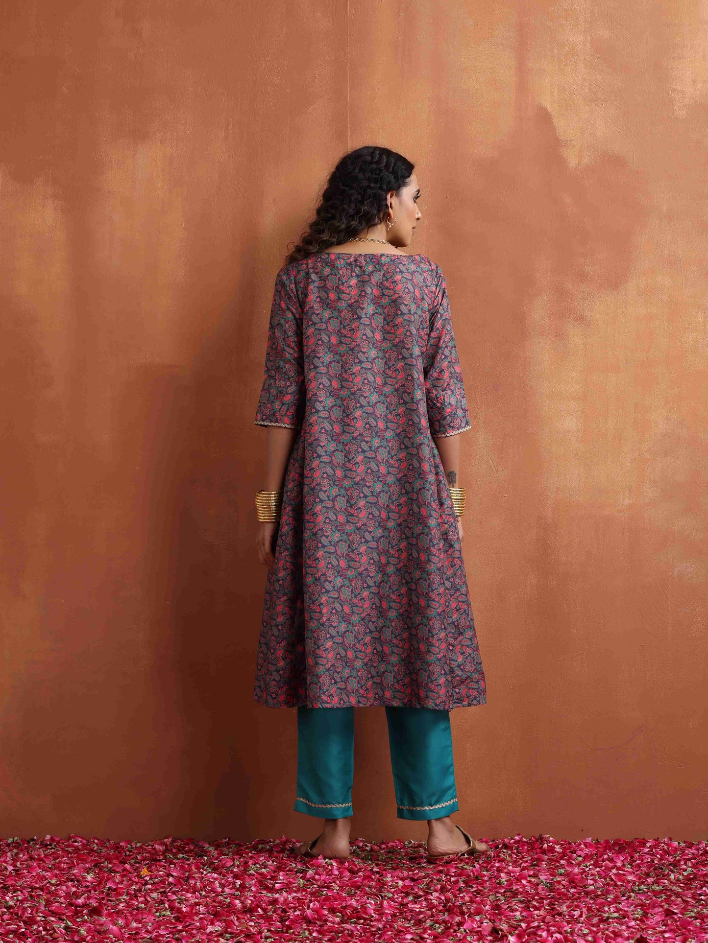 trueBrowns Purple Print A-line Kurta Set | Swadesiicart