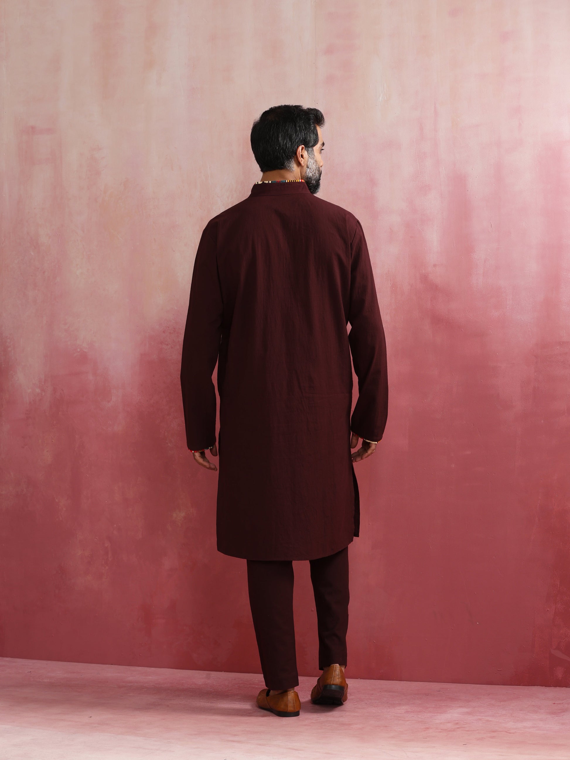trueBrowns Men's Cola Mandarin Collar Kurta | Swadesiicart