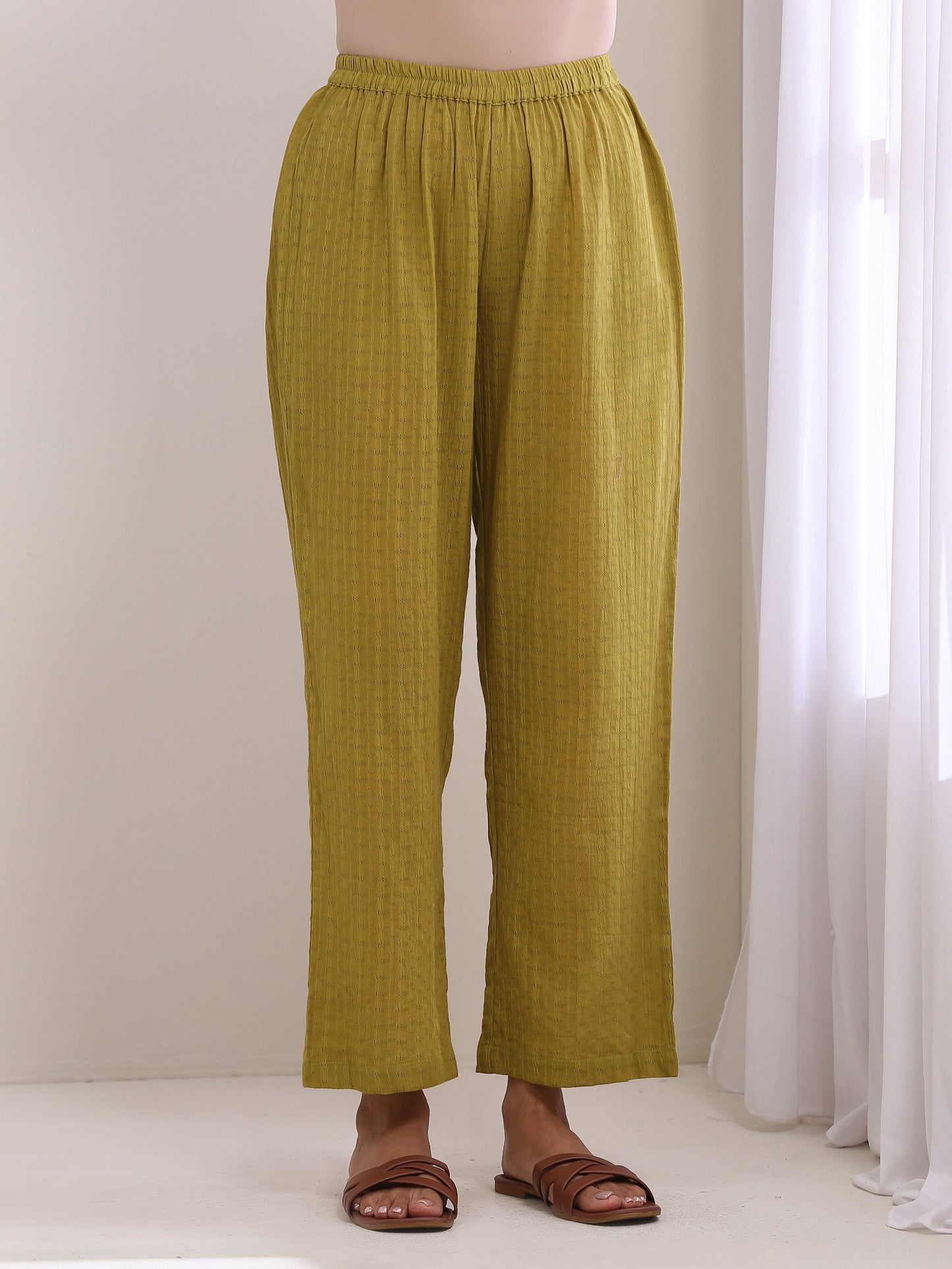 trueBrowns Avacado Green Dobby Flared Slit Kurta Pant Set | Swadesiicart