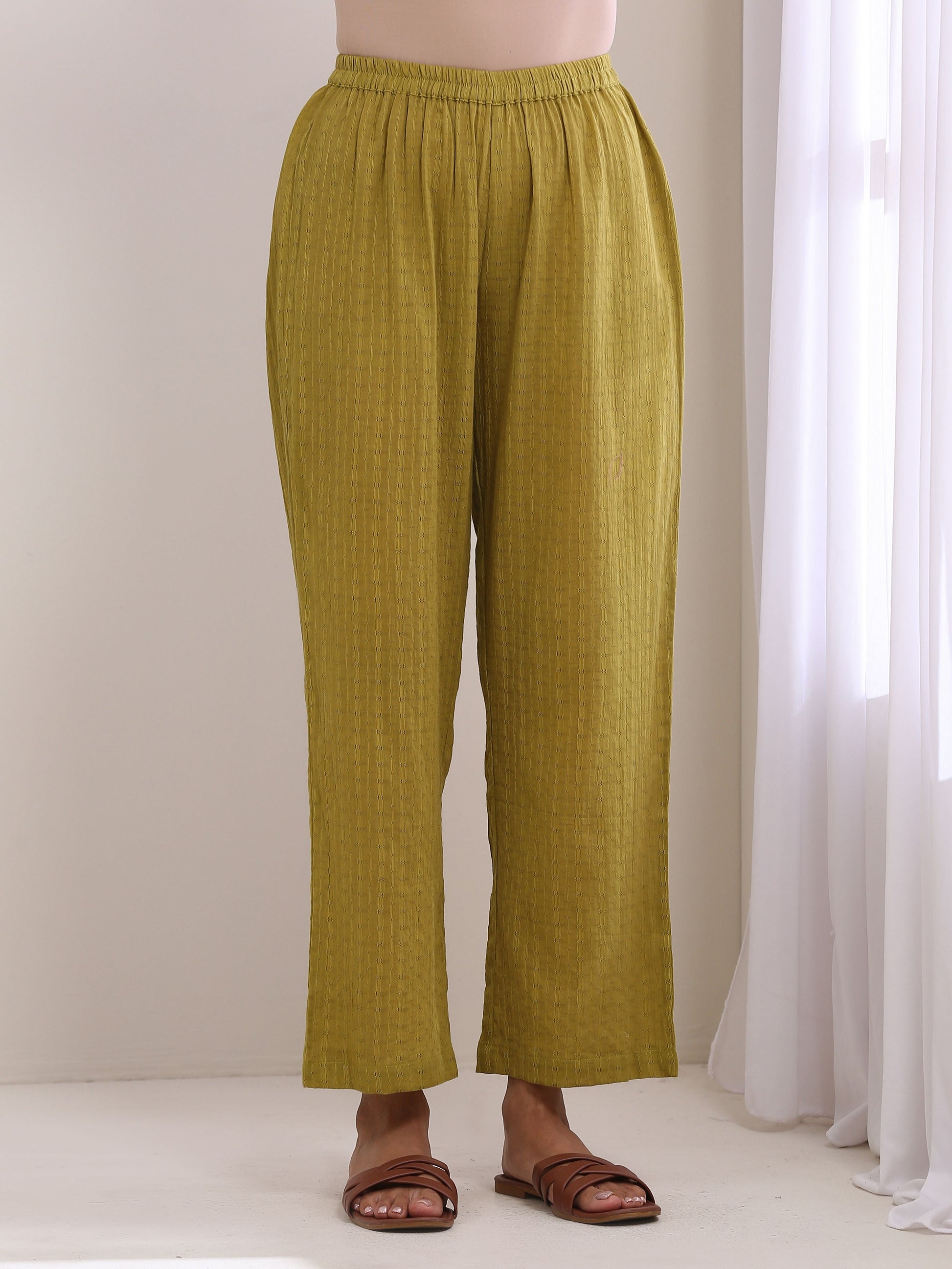 trueBrowns Avacado Green Dobby Flared Slit Kurta Pant Set | Swadesiicart
