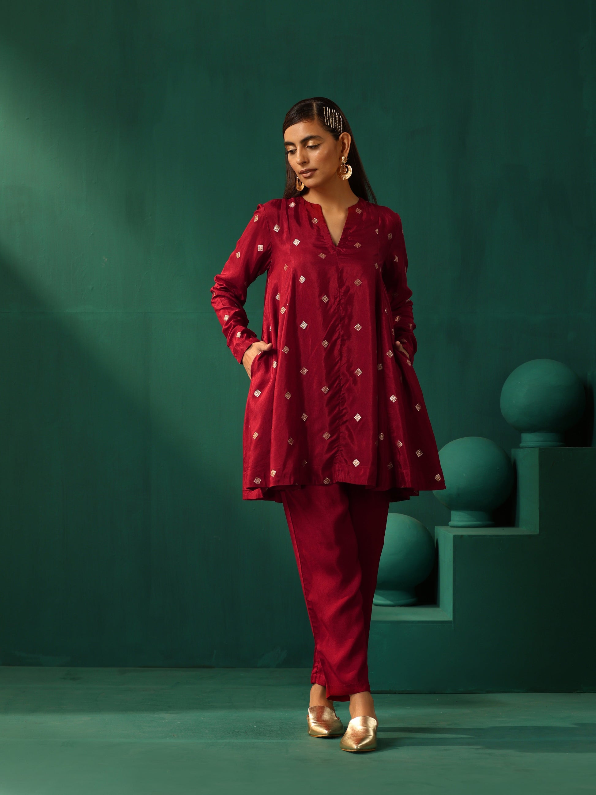 trueBrowns Maroon Diamond Viscose Silk Relaxed Co-ord Set - Swadesiicart