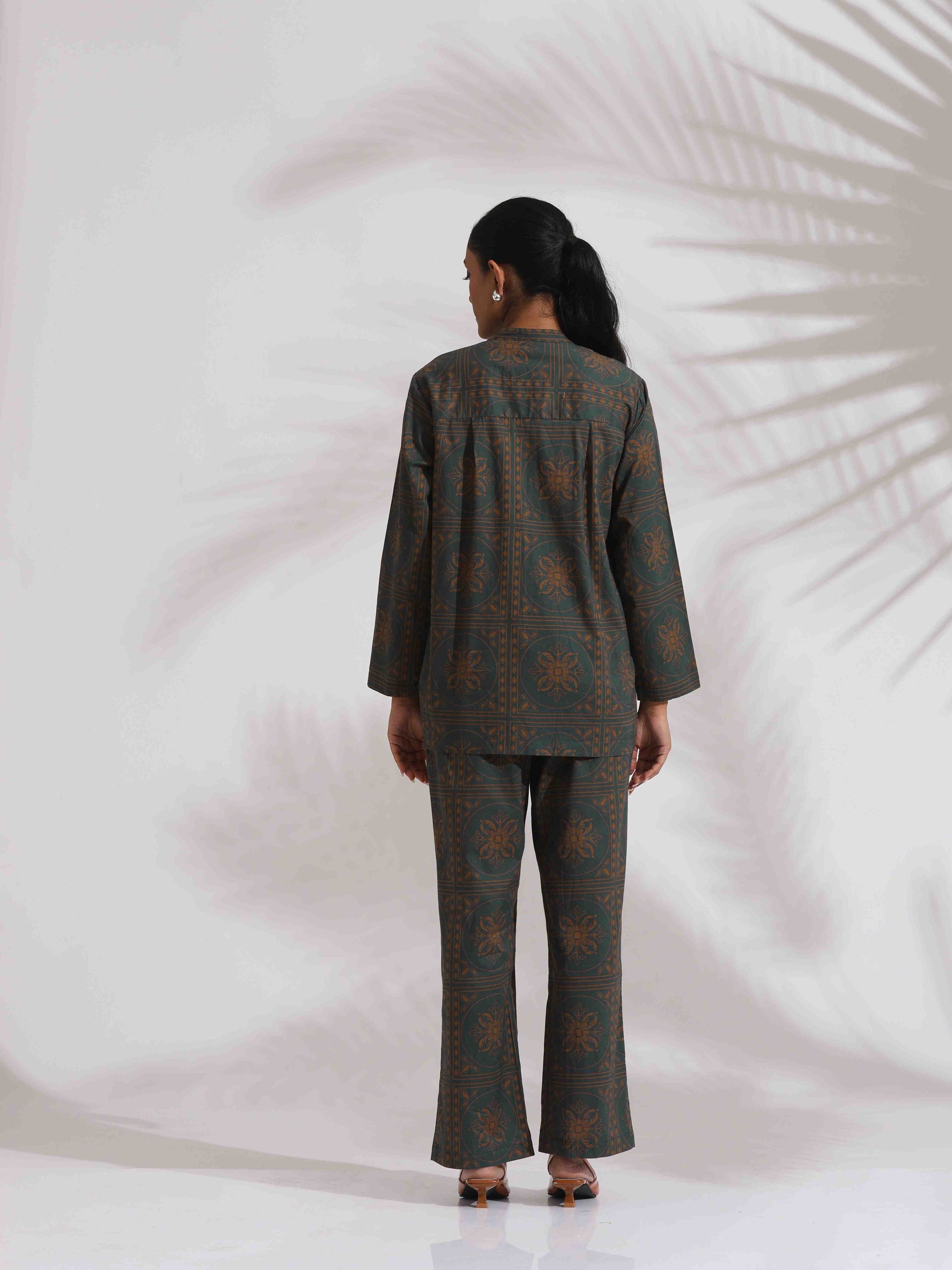 trueBrowns Green Cotton Print Shirt Top & Pants Co-ord Set - Swadesiicart