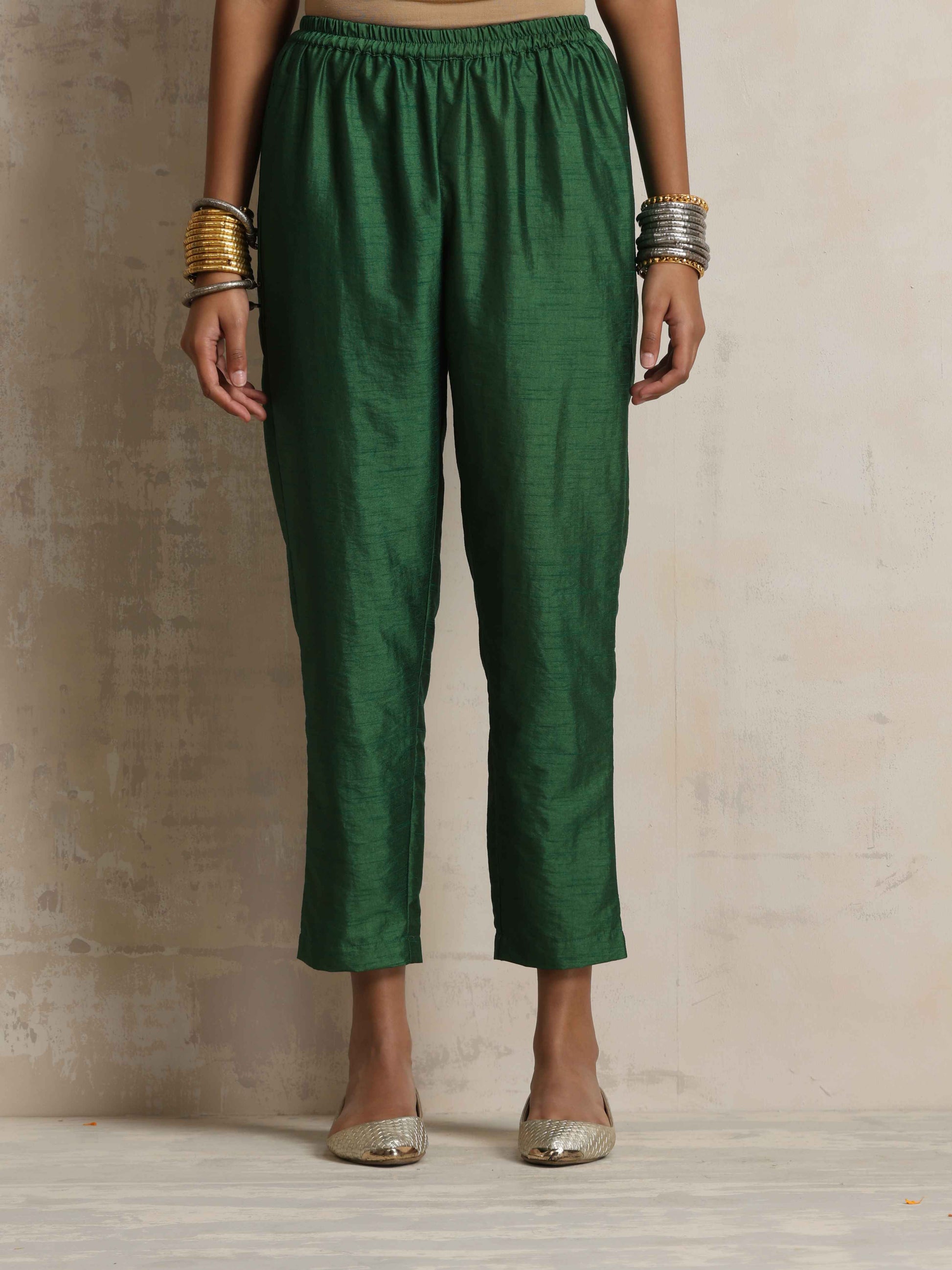 trueBrowns Dark Green Silk Arkali Flared Kurta Set | Swadesiicart