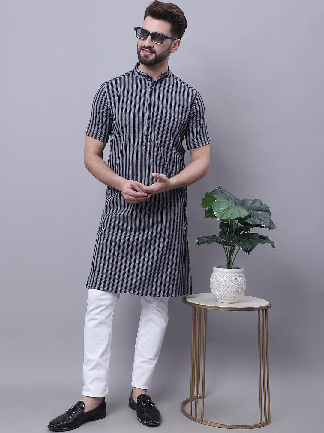 Even Apparels Multi Pure Cotton Short Sleeves Kurta With Band Collar | Swadesiicart