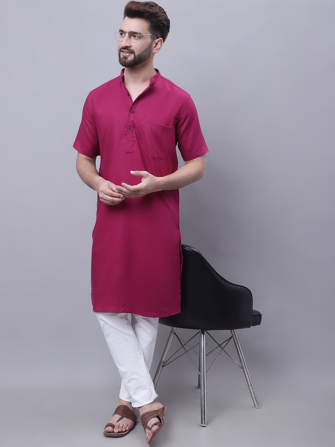 Even Apparels Maroon Pure Cotton Short Sleeves Kurta With Band Collar | Swadesiicart