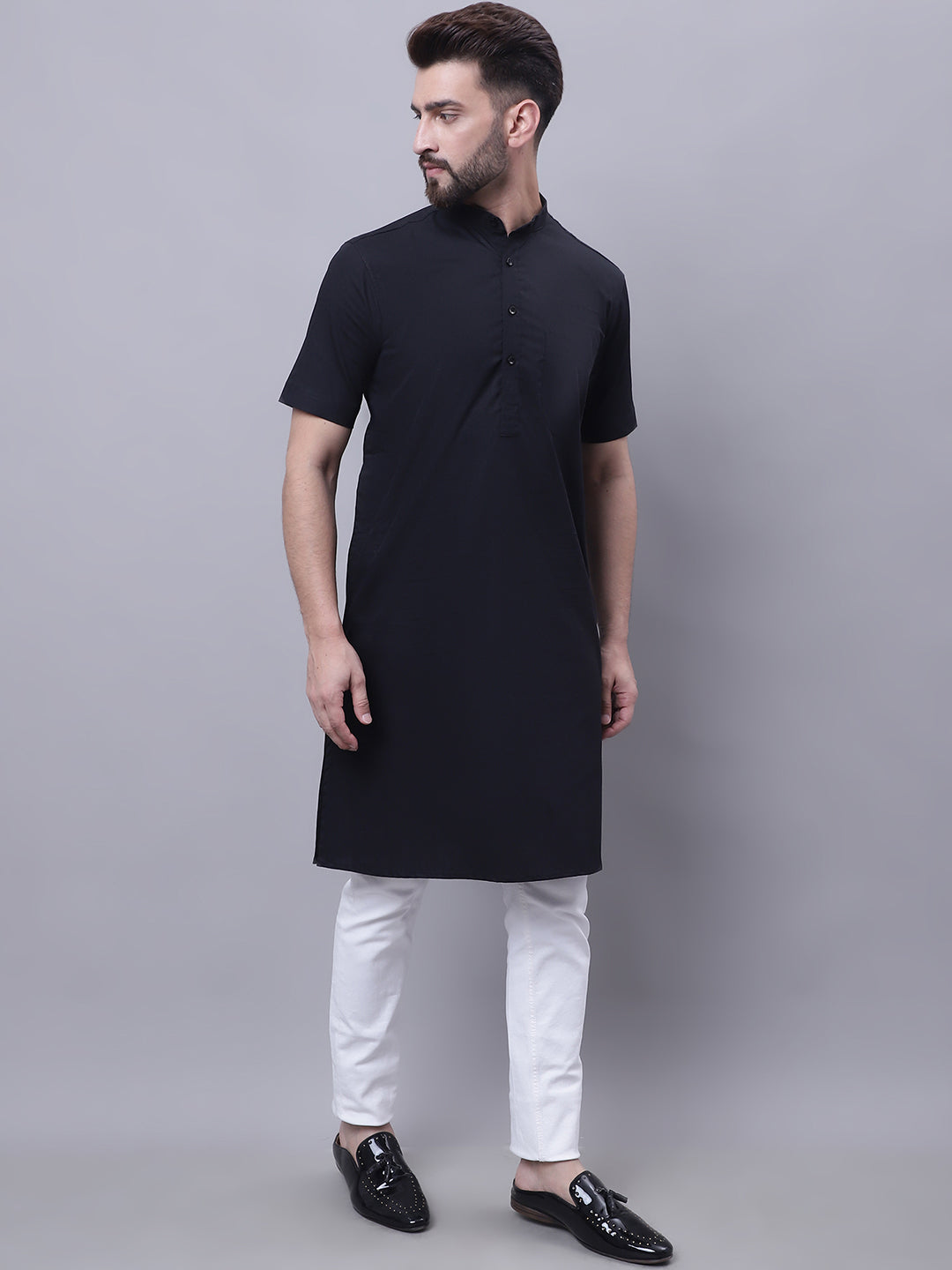 Even Apparels Black Pure Cotton Short Sleeves Kurta With Band Collar | Swadesiicart