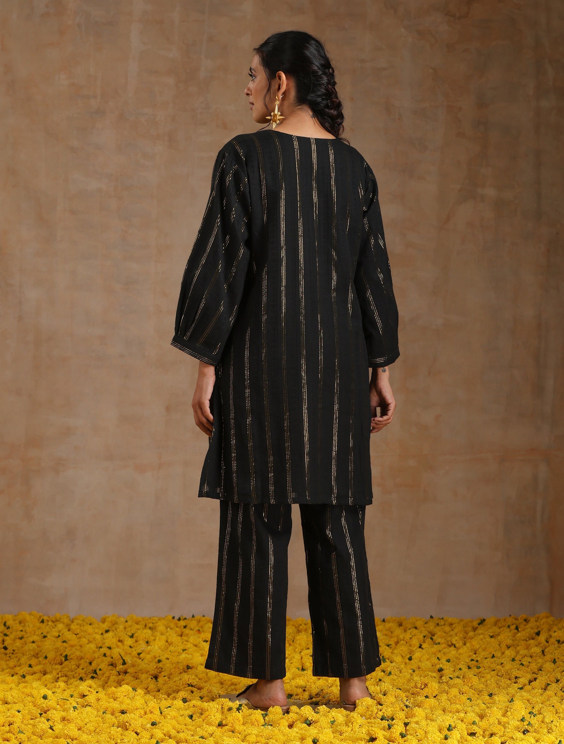 trueBrowns Black Gold Cotton Relaxed Co-Ord Set - Swadesiicart