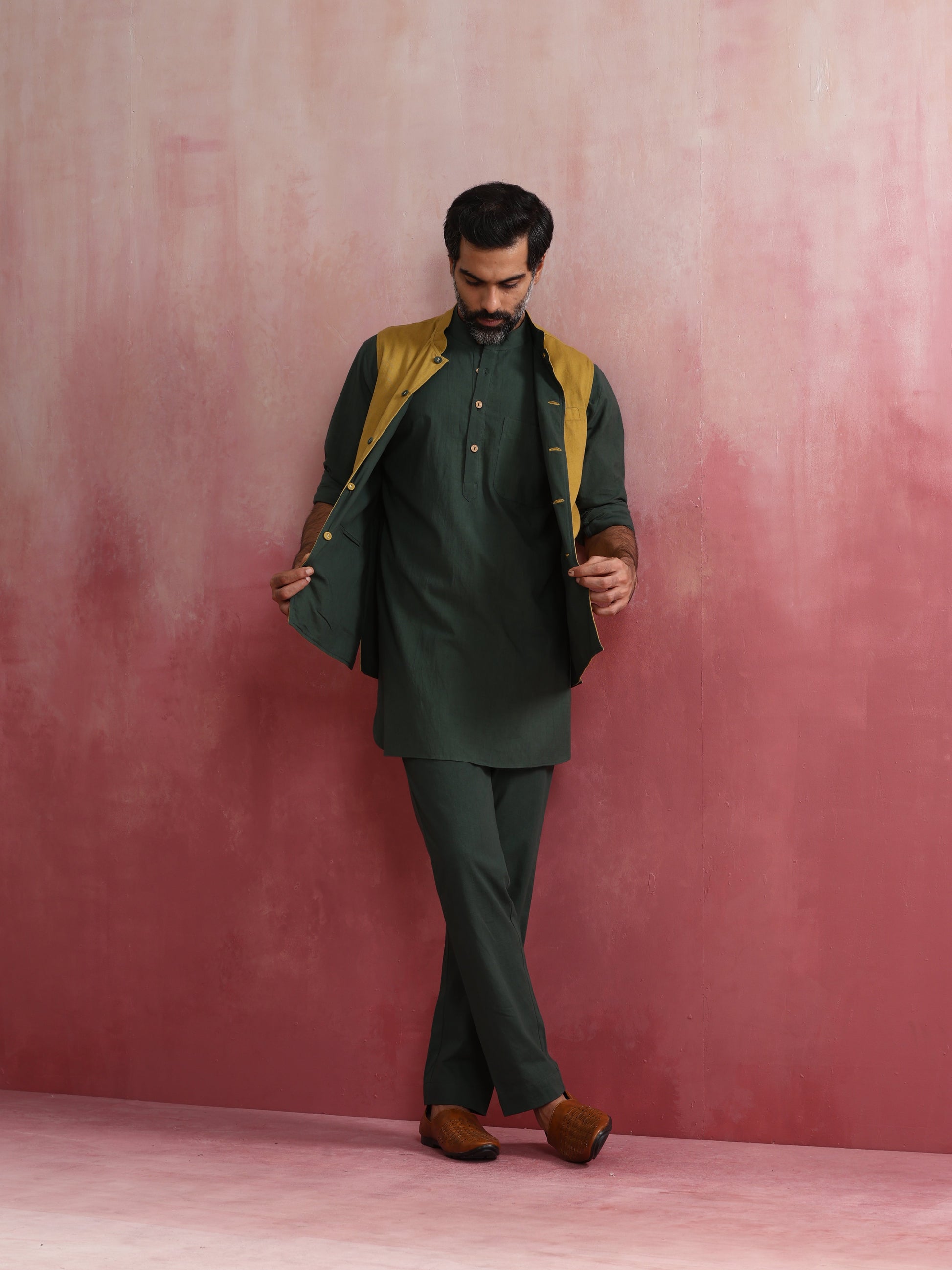 trueBrowns Men's Mustard Cotton Reversible Nehru Jacket | Swadesiicart