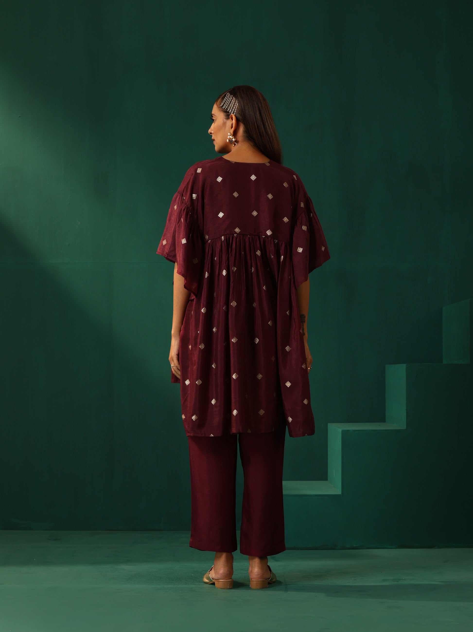trueBrowns Wine Diamond Viscose Silk Waist Sleeve Gathered Co-ord Set - Swadesiicart