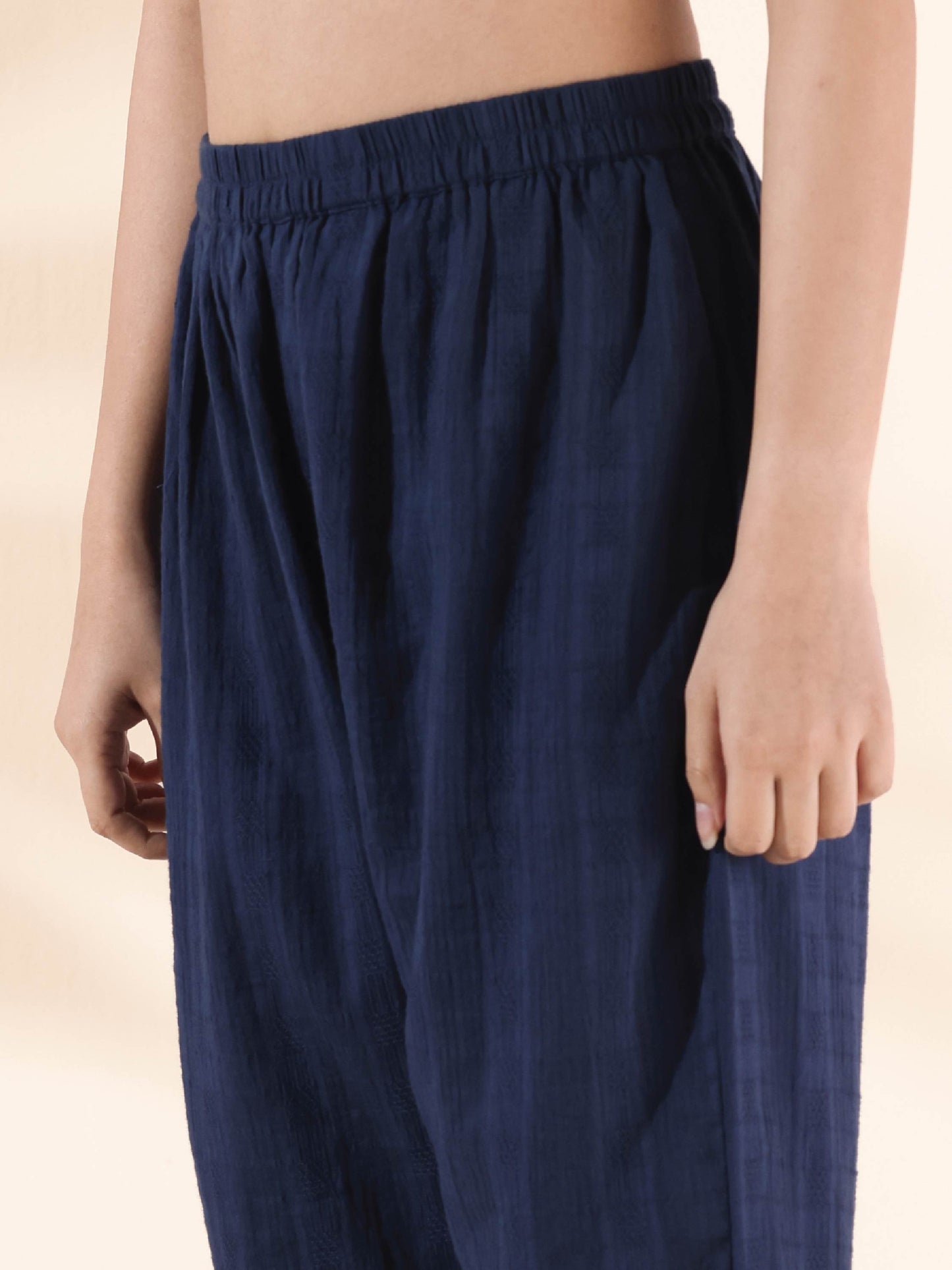 trueBrowns Blue Cotton Dobby Kurta Pant Set | Swadesiicart