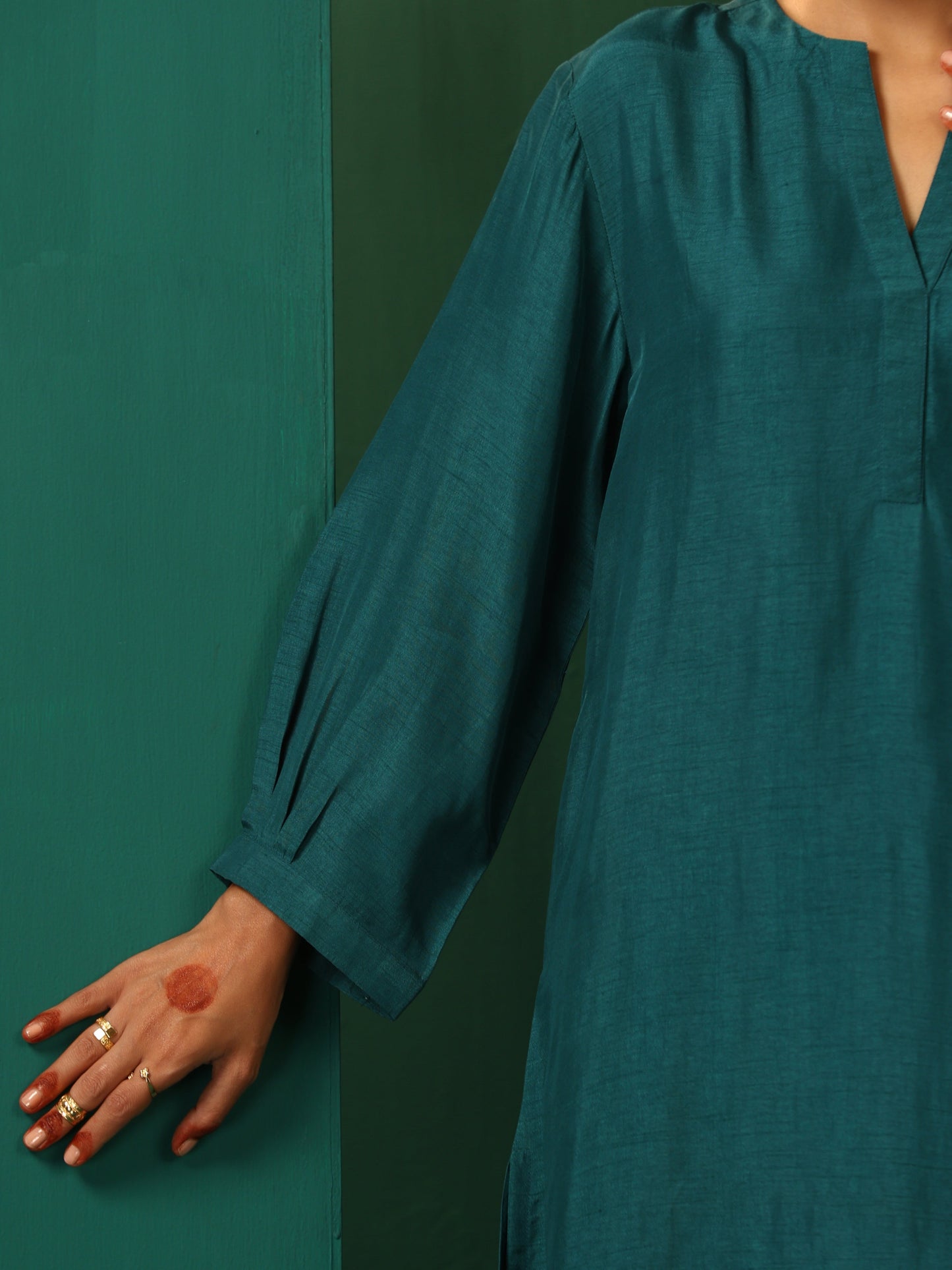 trueBrowns Teal Silk Relaxed Placket Co-ord Set - Swadesiicart