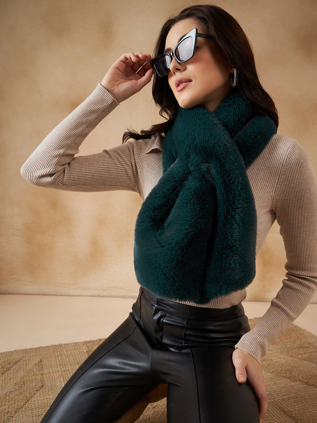 InWeave Women's Dark Teal Faux Fur Neck Warmer - Swadesiicart
