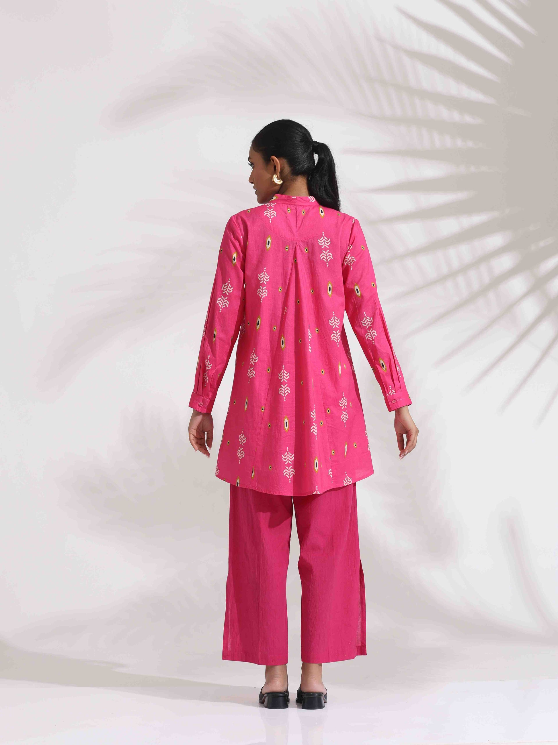 trueBrowns Pink Cotton Print Flared Top Co-ord Set - Swadesiicart