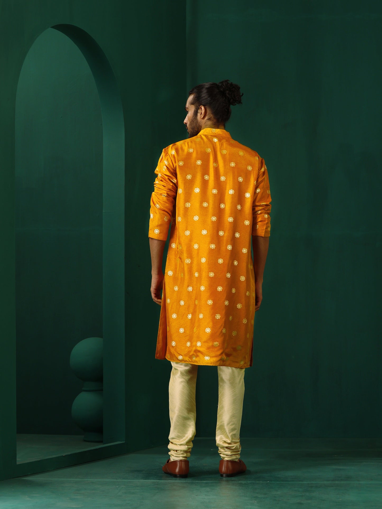 trueBrowns Men's Mustard Geometric Floral Viscose Silk Long Kurta | Swadesiicart