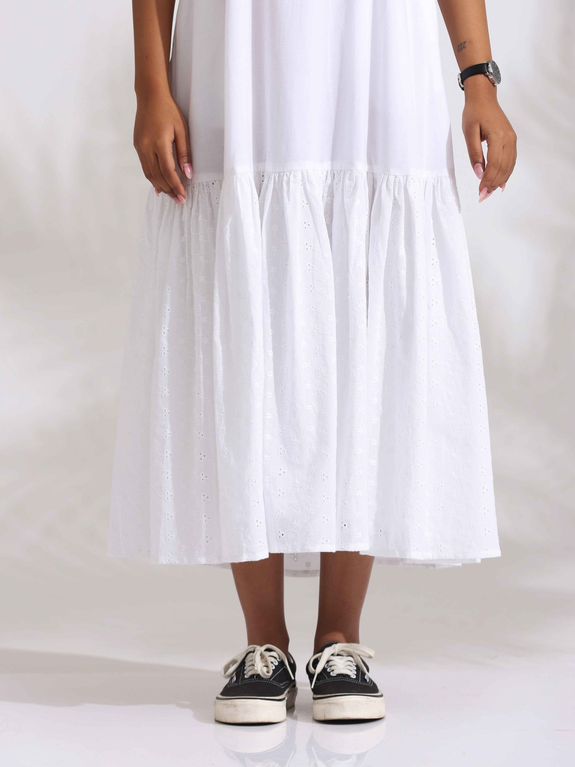 trueBrowns White Cotton Schiffli Tier Dress | Swadesiicart