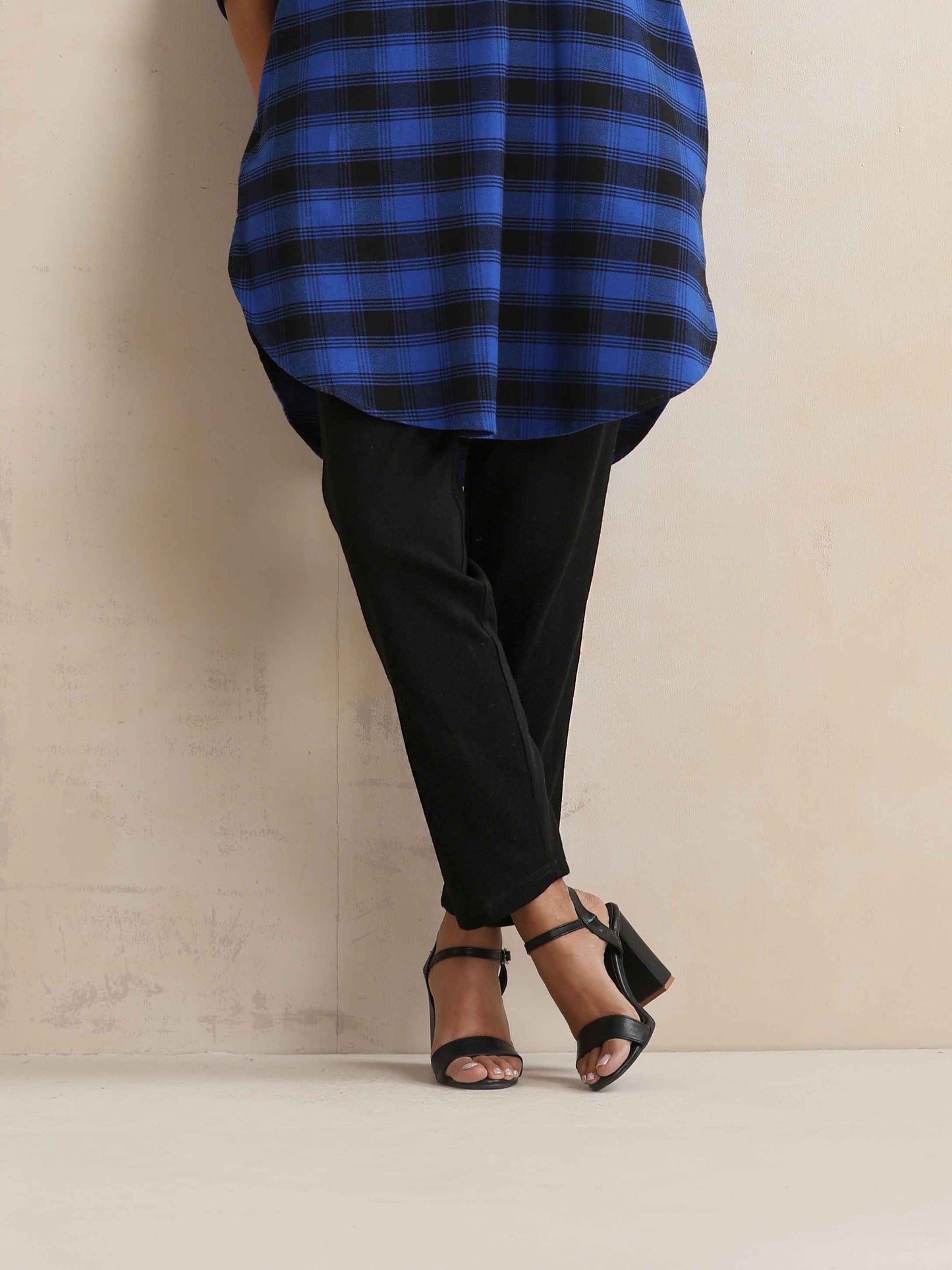 trueBrowns Blue Check Pleated Winter Top | Swadesiicart