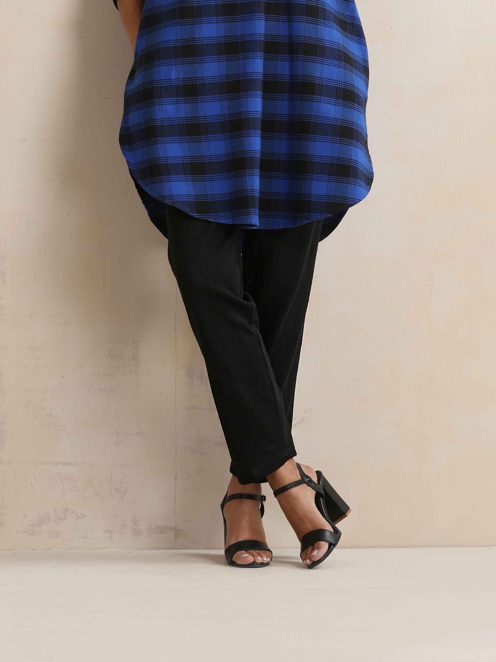 trueBrowns Blue Check Pleated Winter Top | Swadesiicart