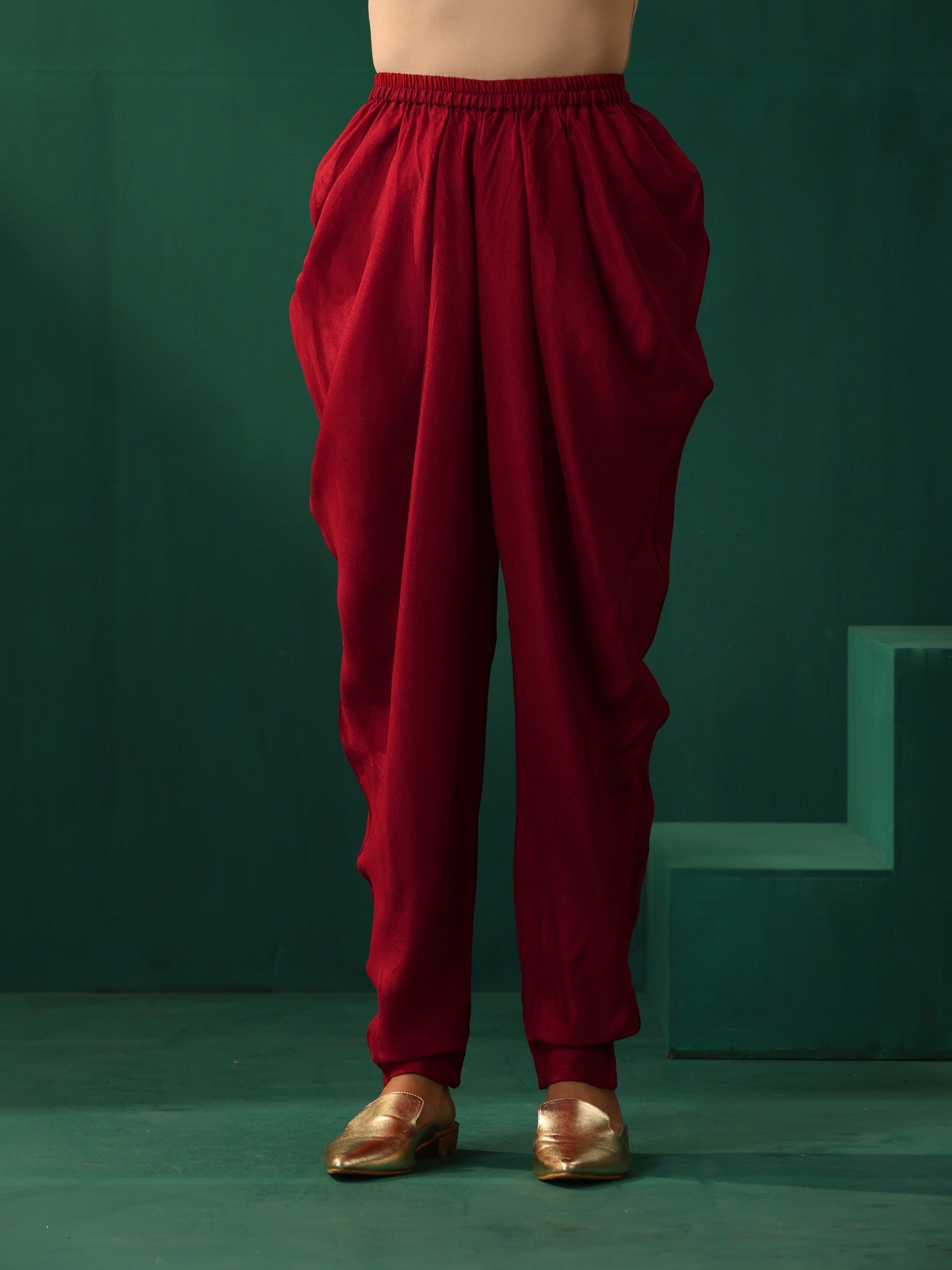 trueBrowns Maroon Floral Viscose Silk High Low Co-ord Set - Swadesiicart