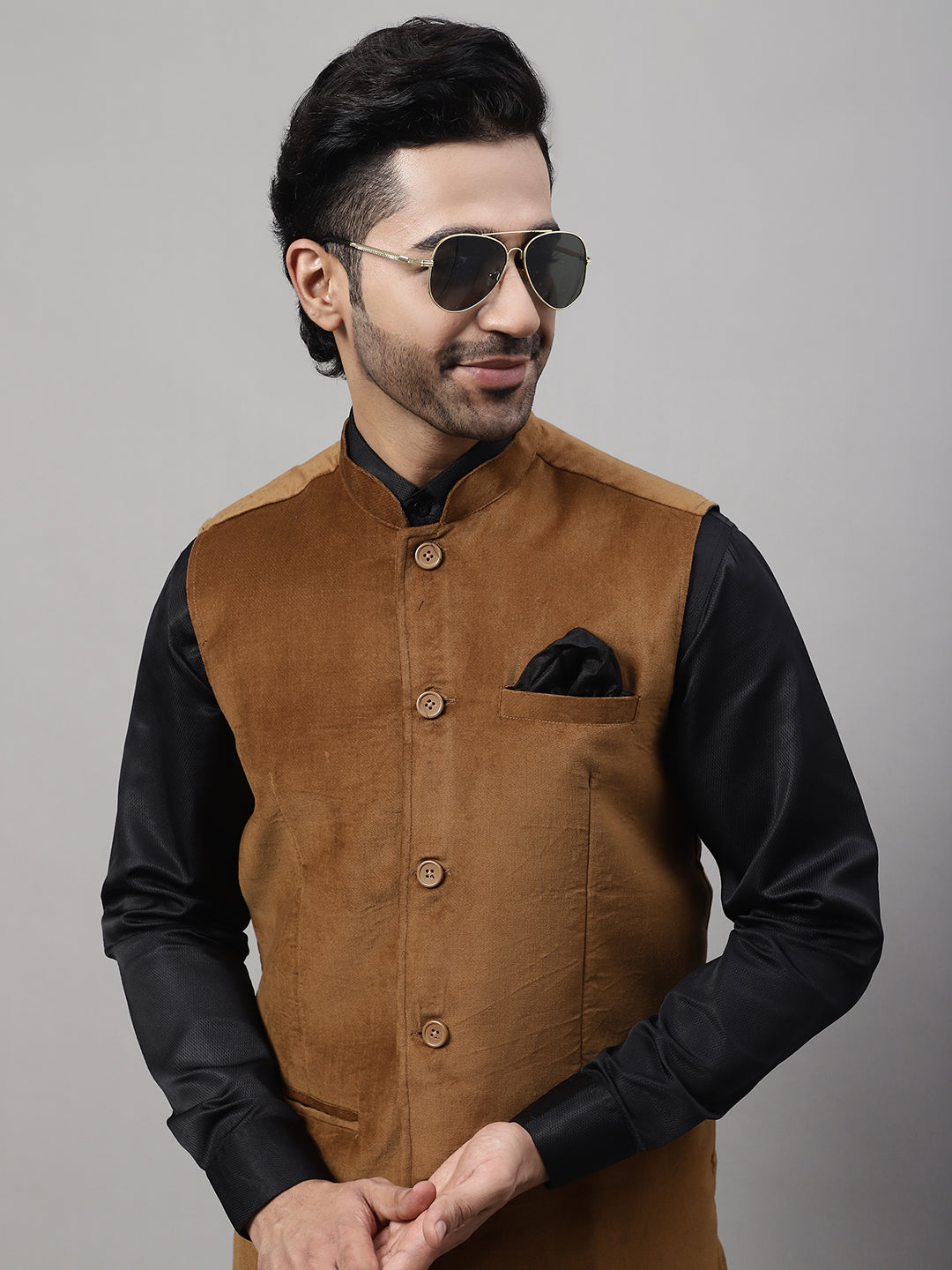 Even Apparels Men's Brown Nehru Jacket With Welt Pockets | Swadesiicart
