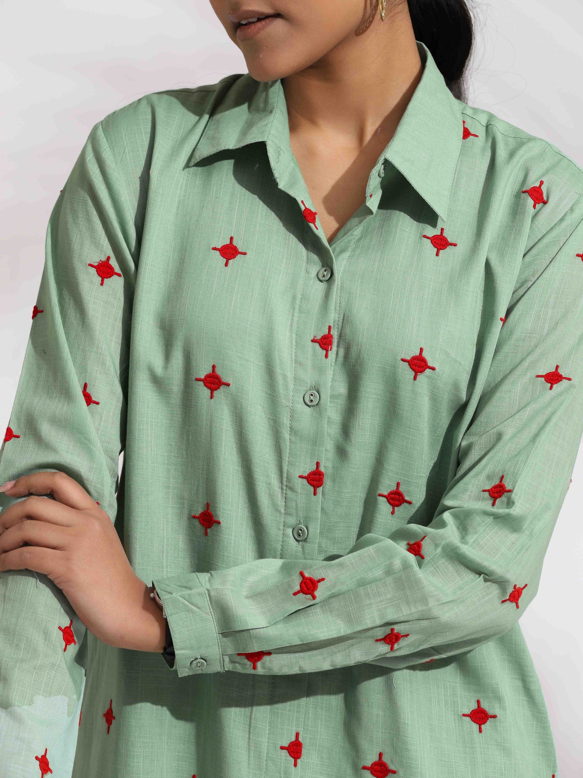trueBrowns Green Cotton Embroidered Shirt Dress | Swadesiicart