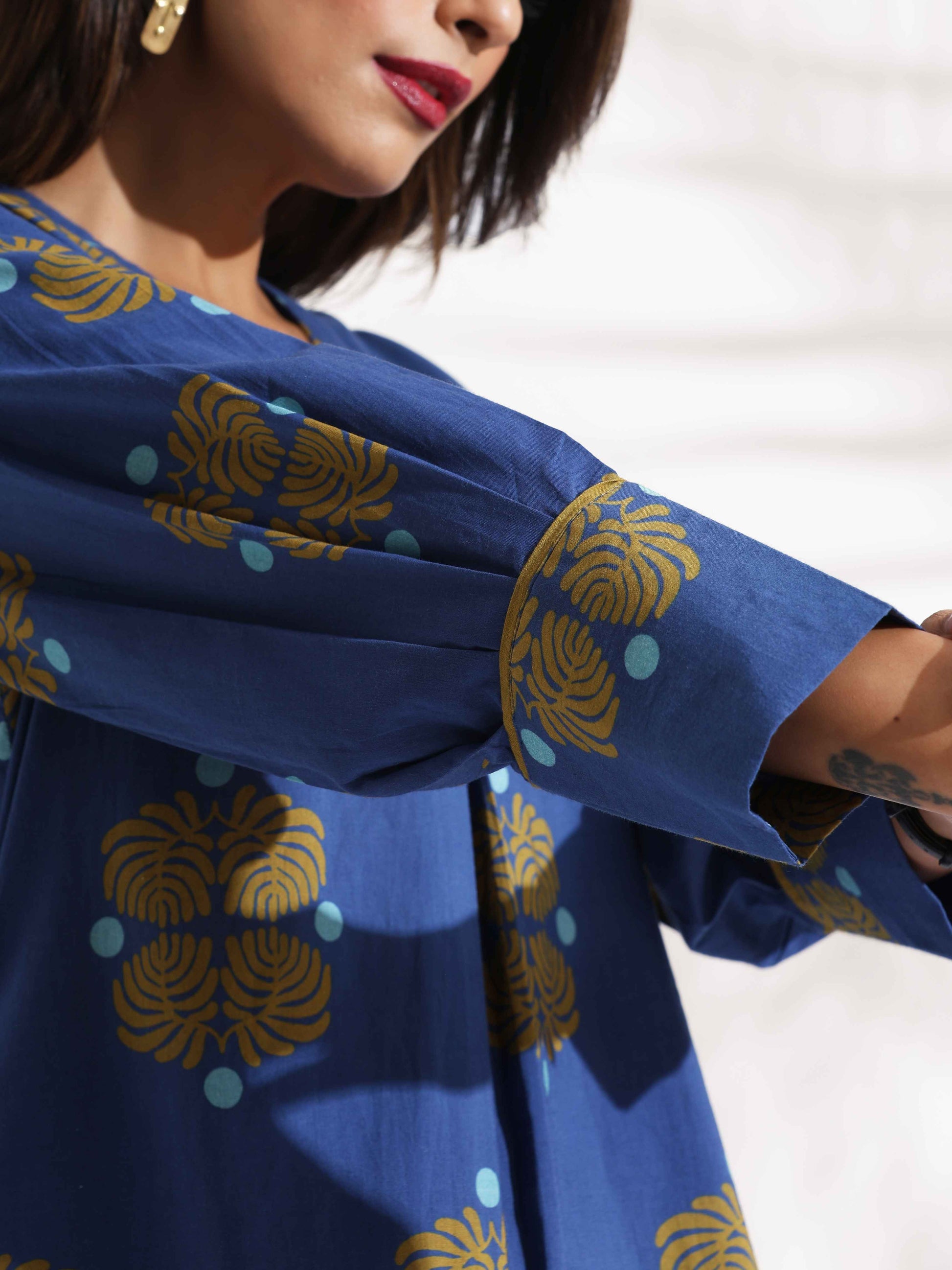trueBrowns Blue Cotton Print Top & Pants Co-ord Set - Swadesiicart