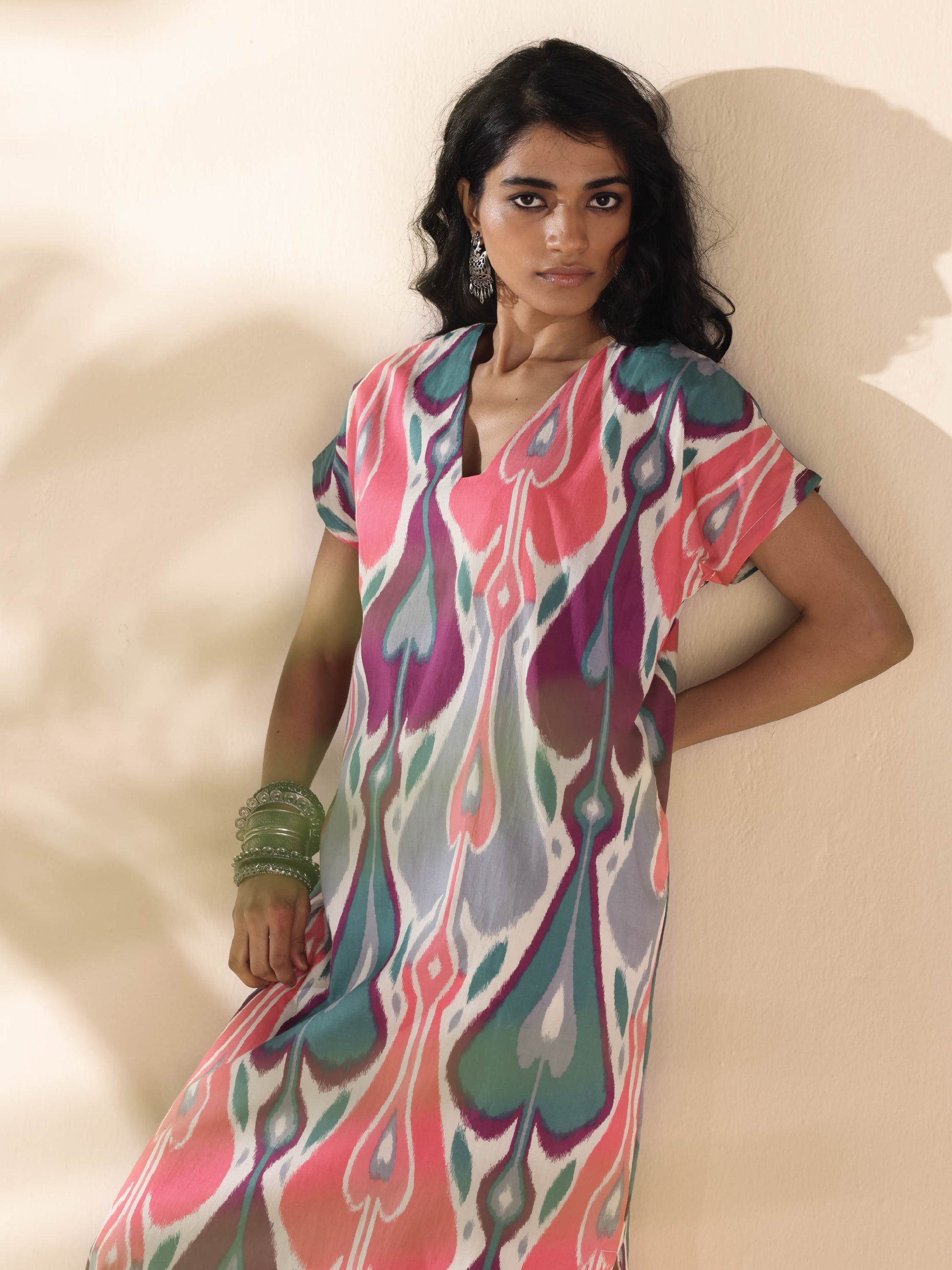 trueBrowns Green Cotton Ikat Slit Dress | Swadesiicart