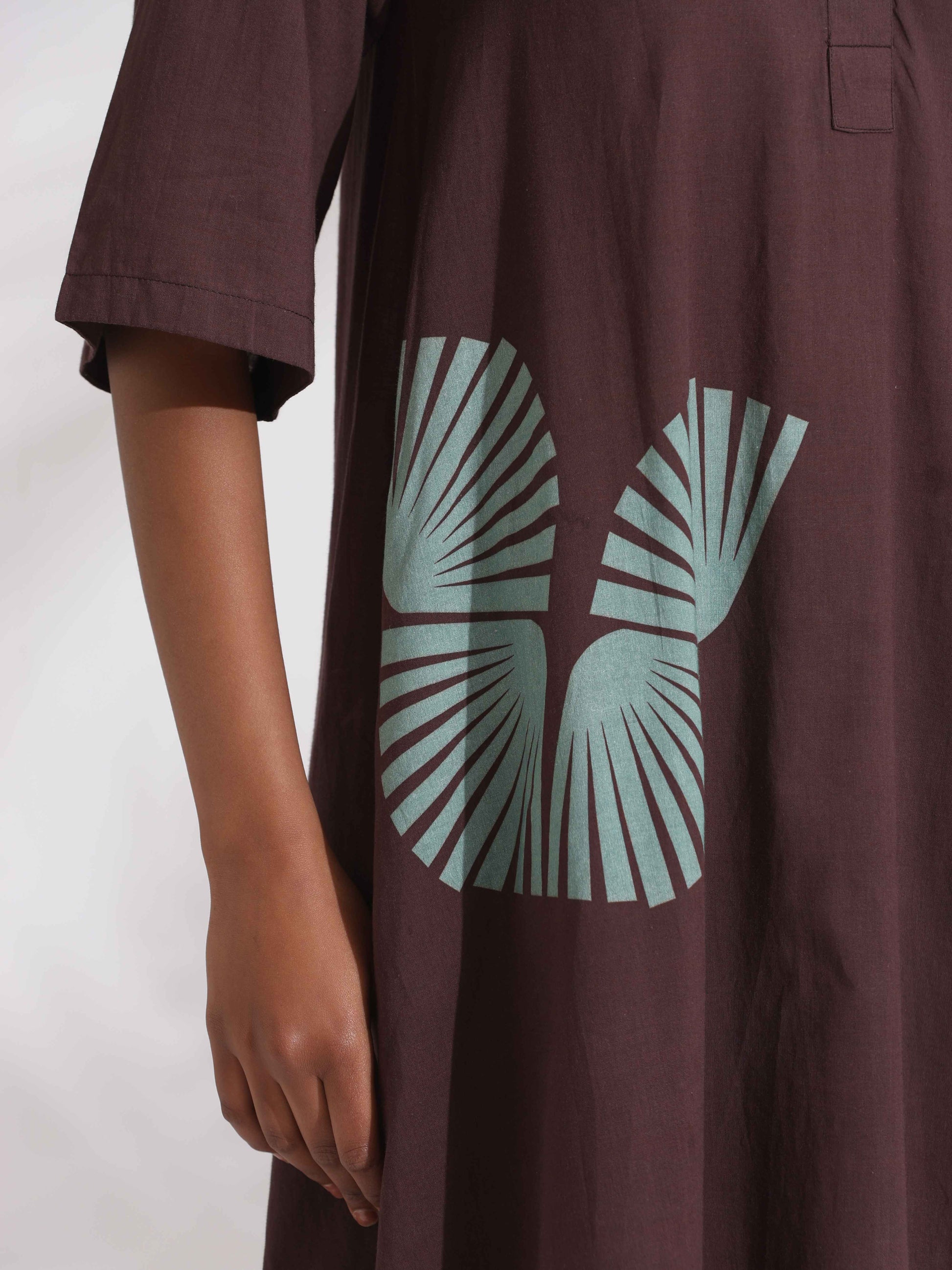 trueBrowns Cola Cotton Print Flared Kurta Set | Swadesiicart