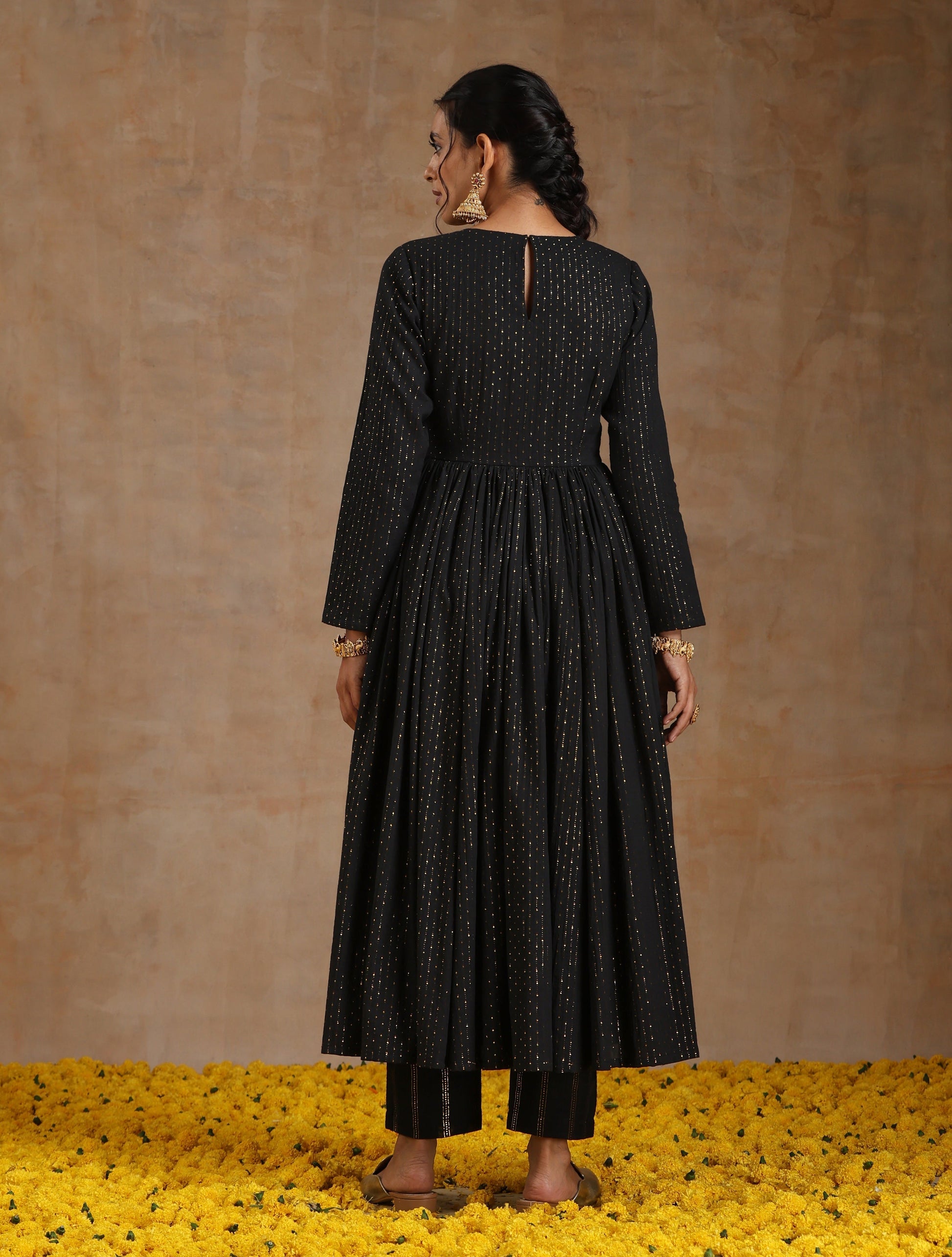 trueBrowns Black Gold Cotton Anarkali Set | Swadesiicart