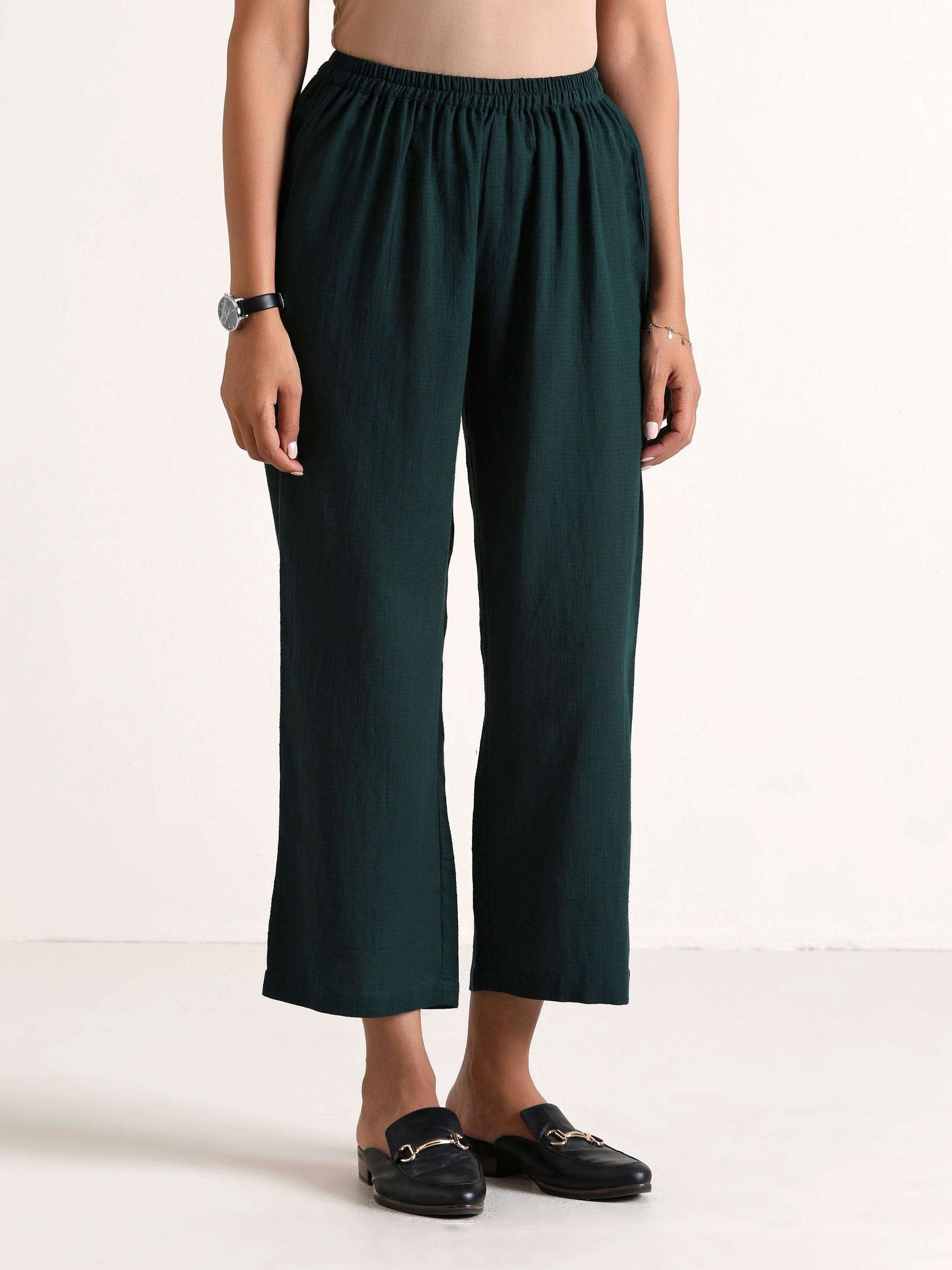 trueBrowns Dark Green Sleeveless Flared Kurta Pant Set | Swadesiicart