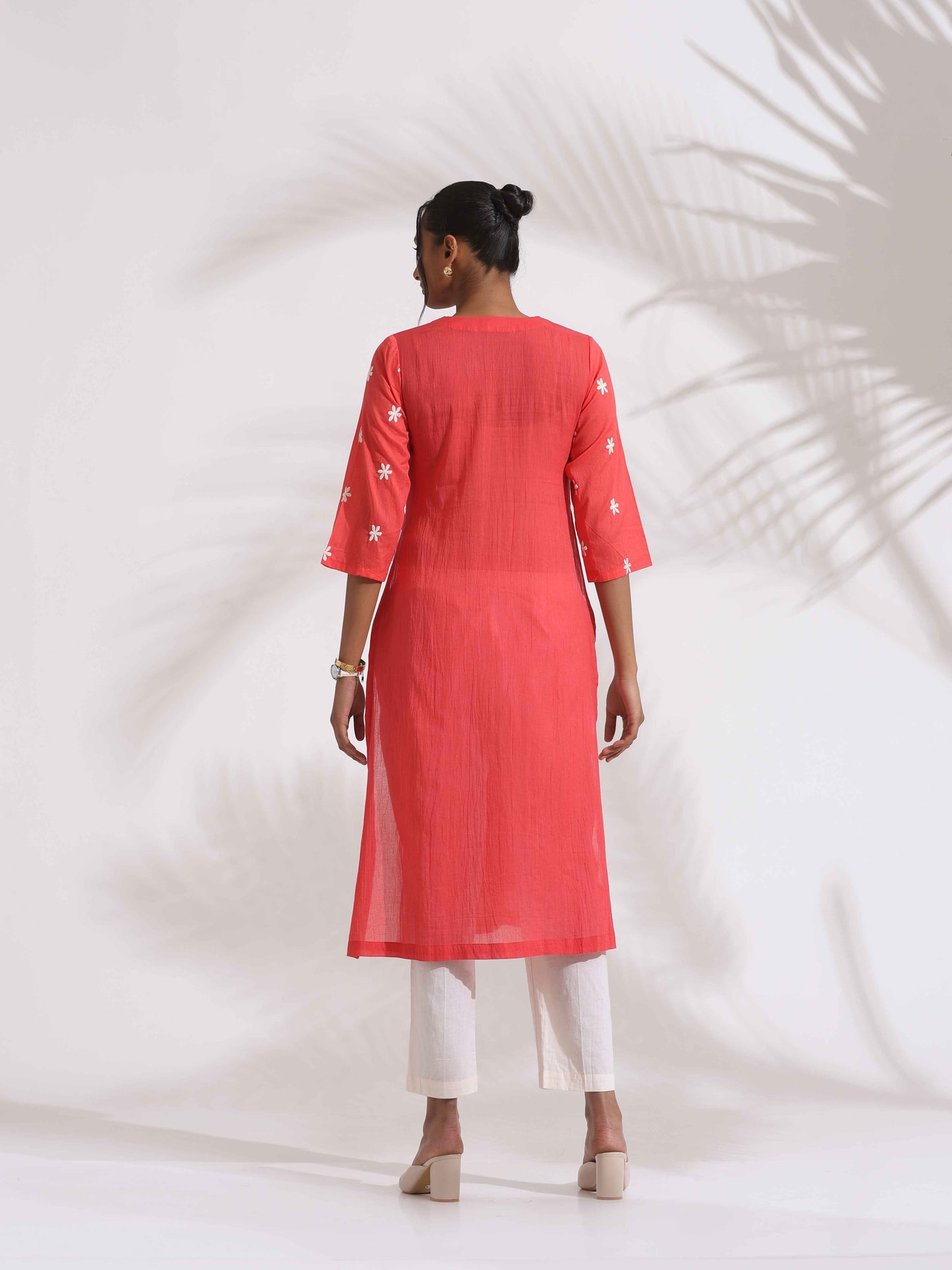 trueBrowns Orange Cotton Floral Embroidered Kurta Set | Swadesiicart