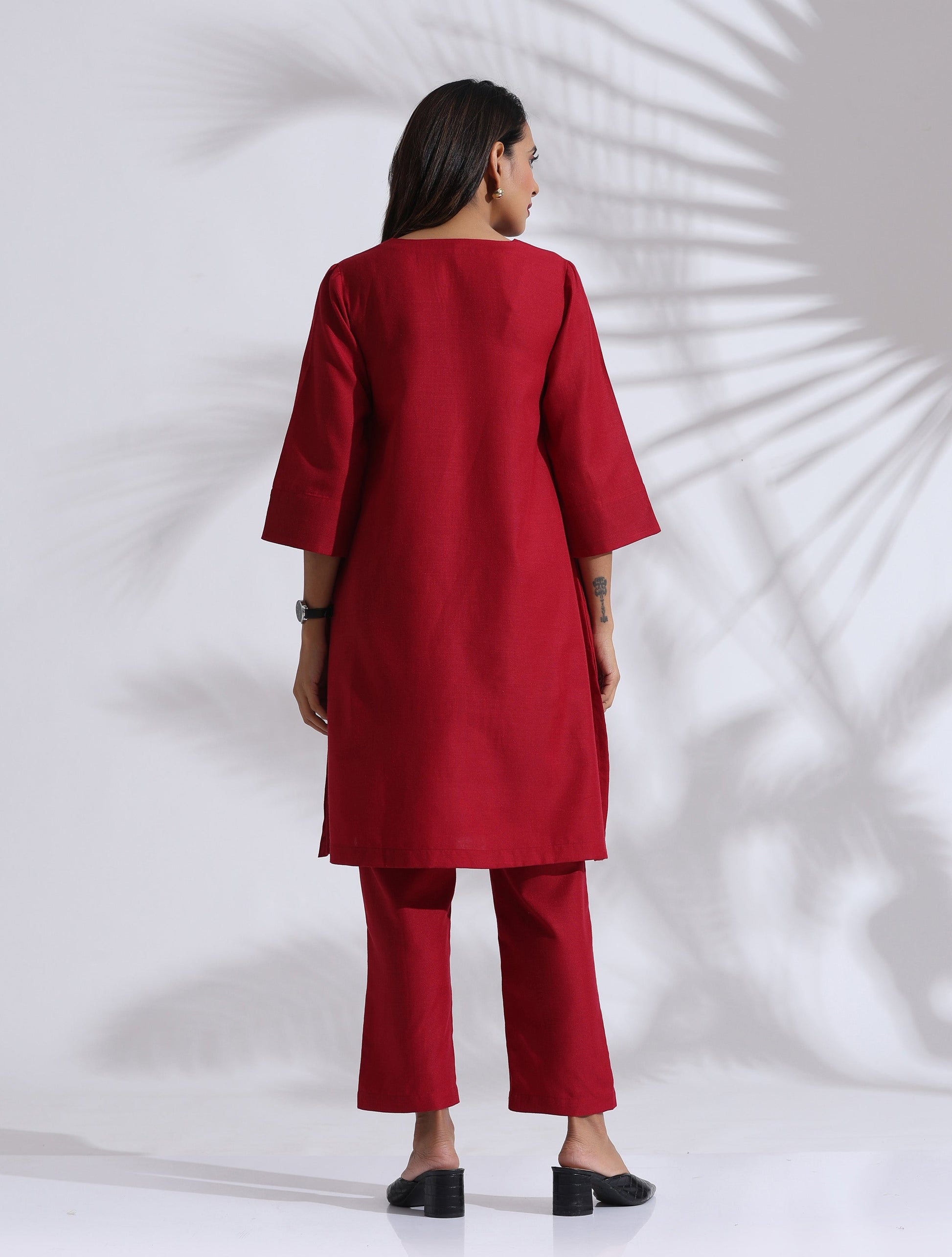 trueBrowns Maroon Slub Kurta Co-ord Set - Swadesiicart