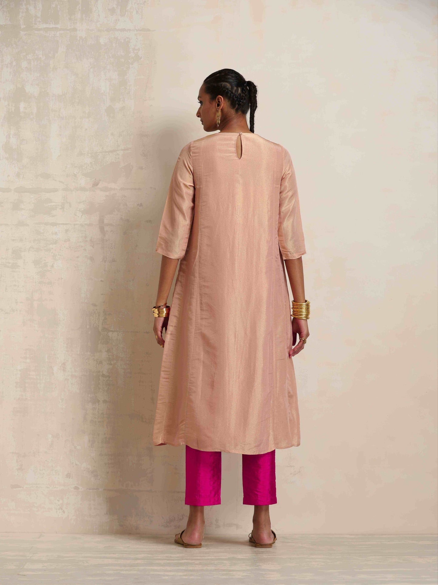 trueBrowns Blush Pink Tissue A-line Kurta Set | Swadesiicart