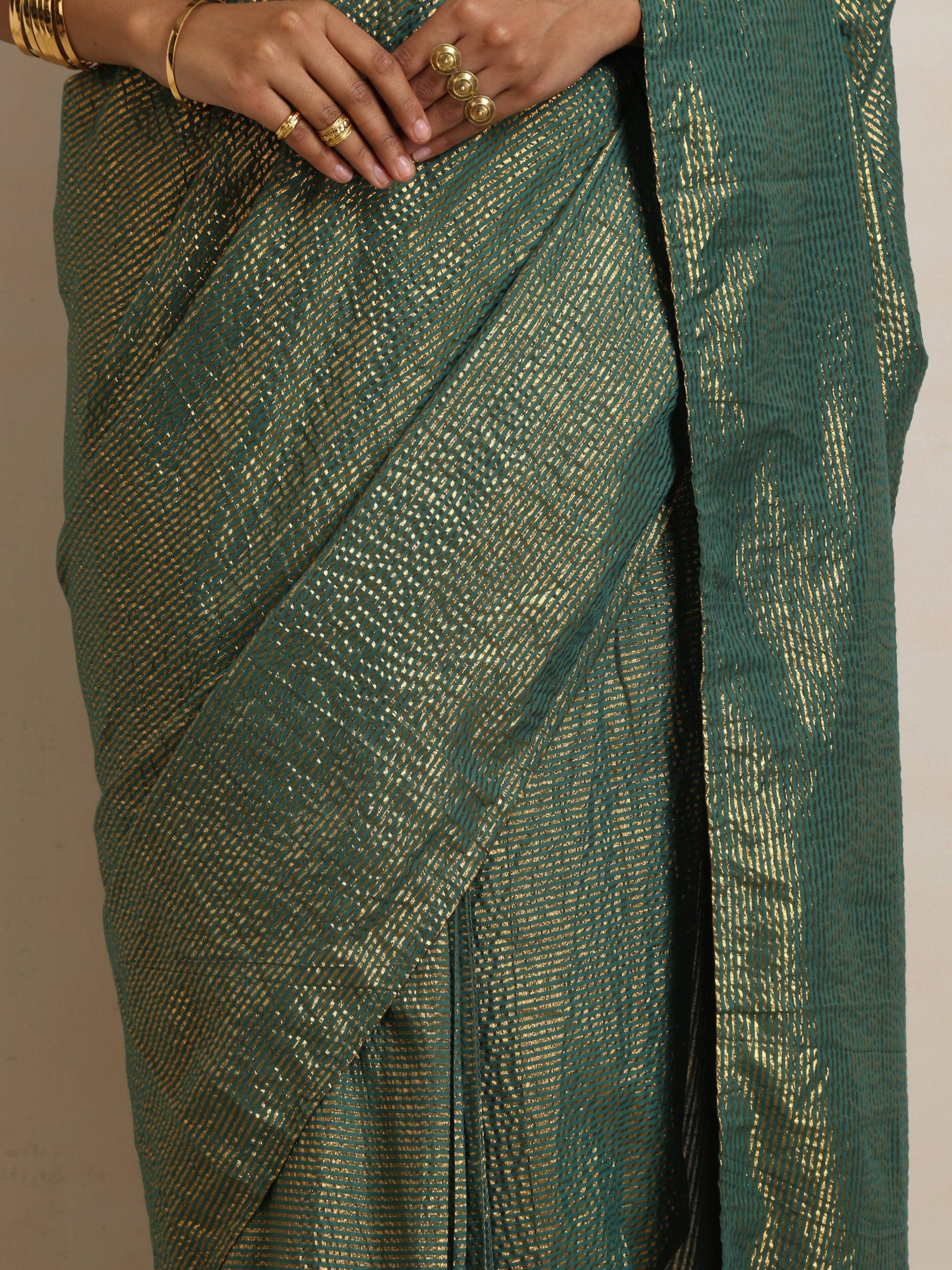 trueBrowns Dark Green Gold Metallic Ready To Wear Saree | Swadesiicart