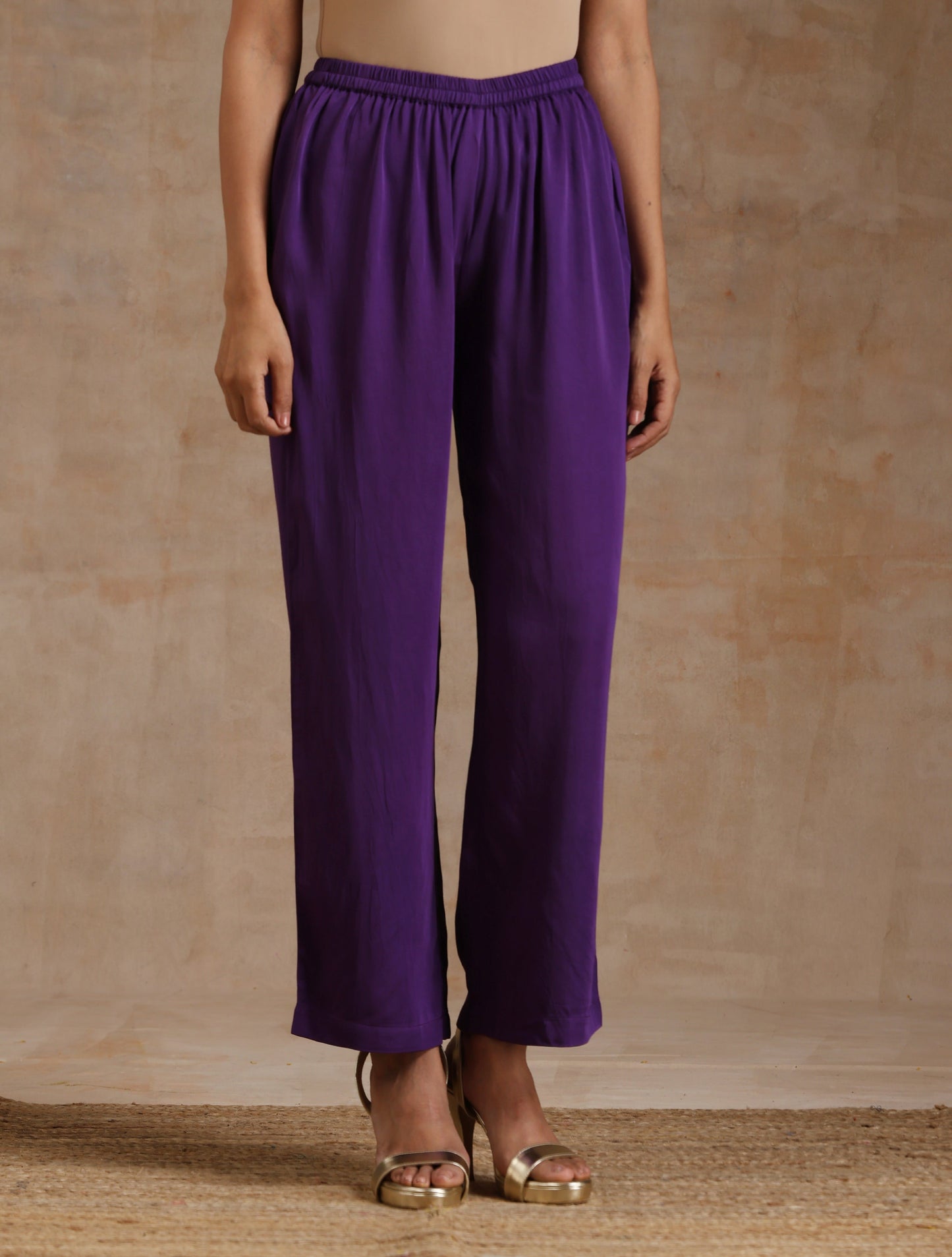 trueBrowns Violet Modal Satin Kaftan Kurta Set | Swadesiicart
