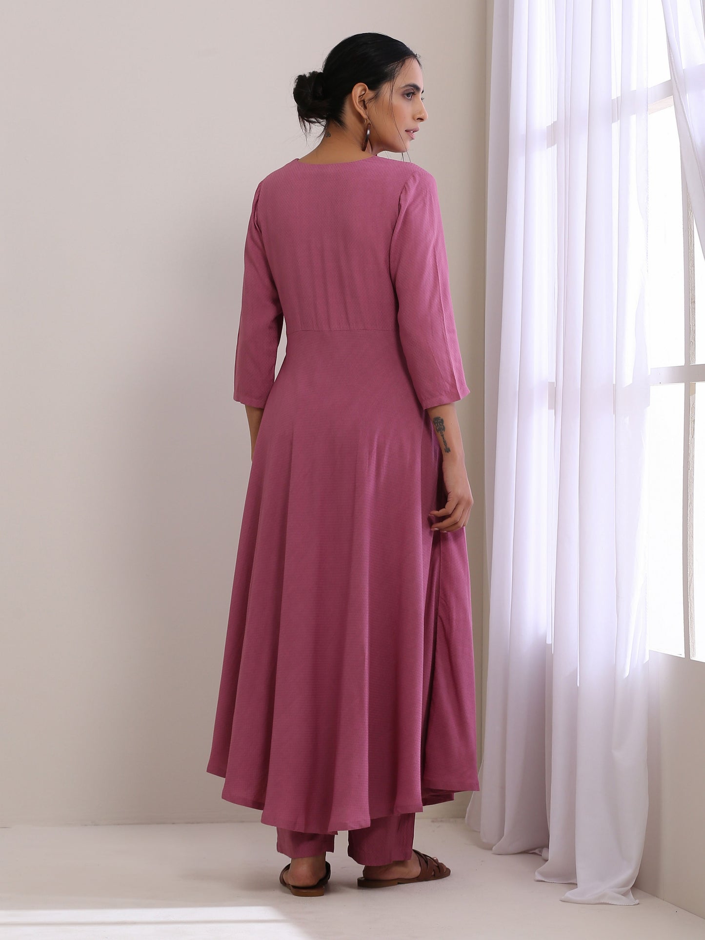 trueBrowns Onion Pink Dobby Anarkali Pant Set | Swadesiicart