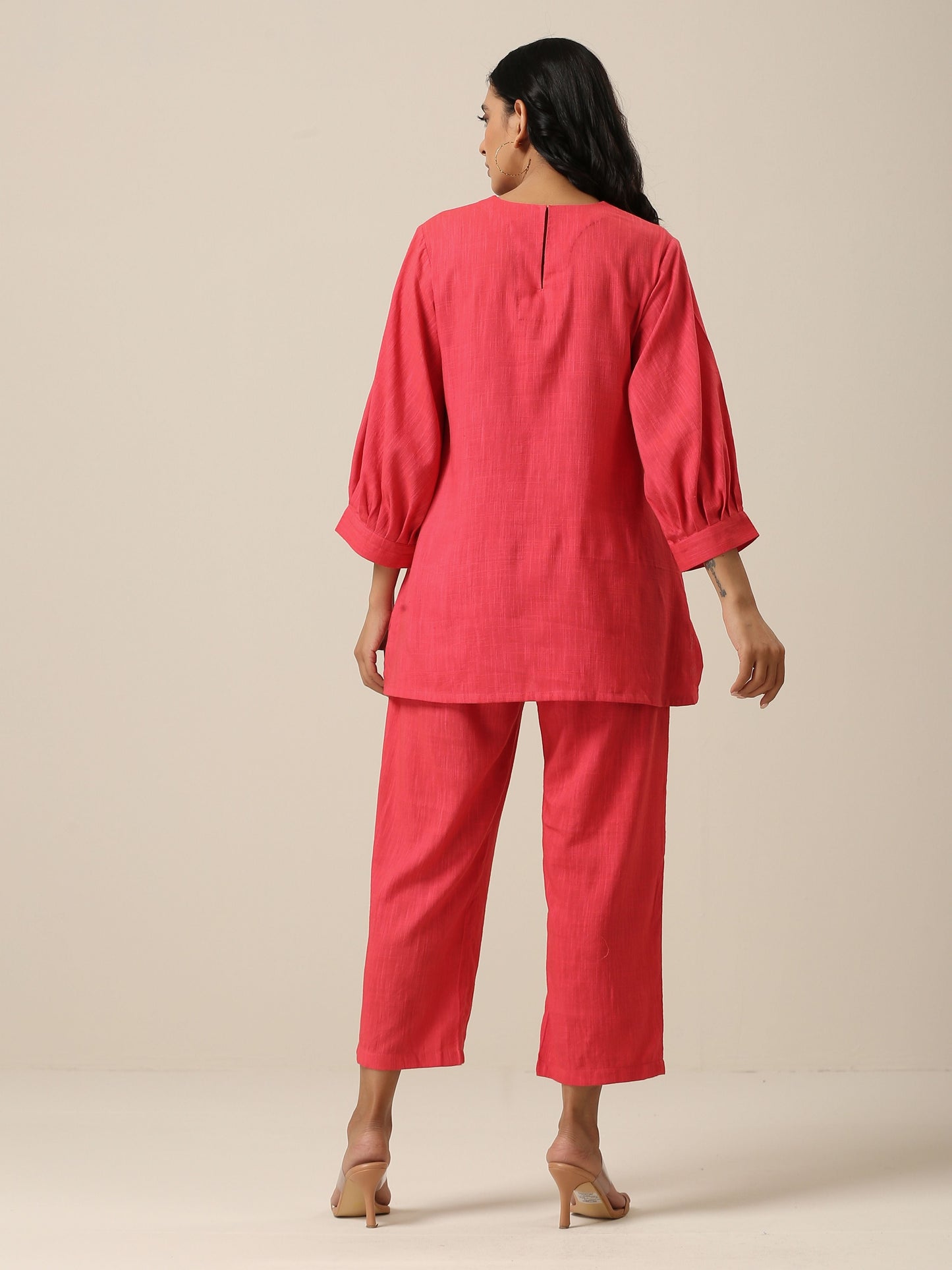 trueBrowns Bright Pink Slub Texture Baggy Sleeve Co-Ord Set - Swadesiicart