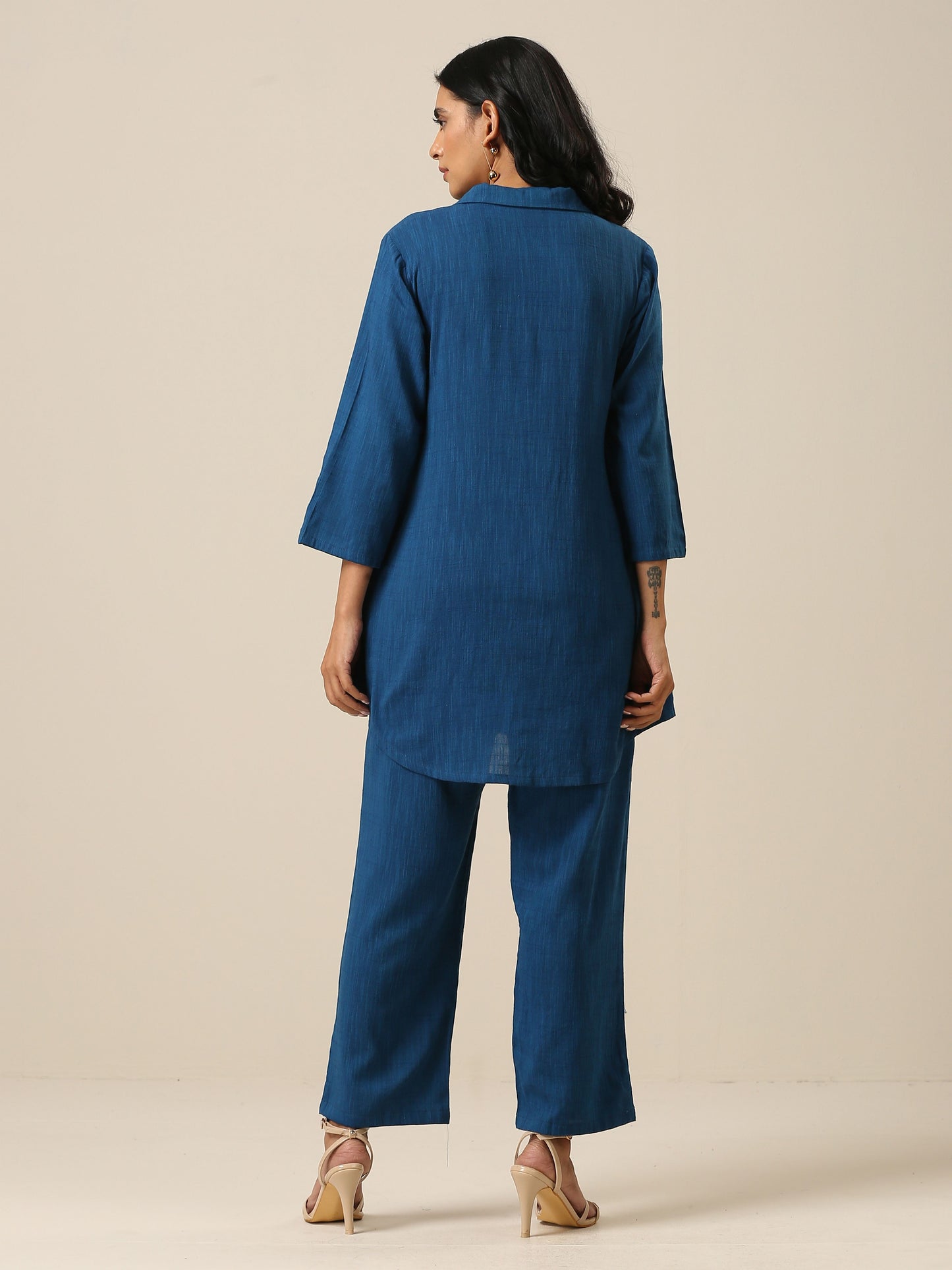 trueBrowns Classic Blue Slub Texture Collar Short Co-Ord Set - Swadesiicart