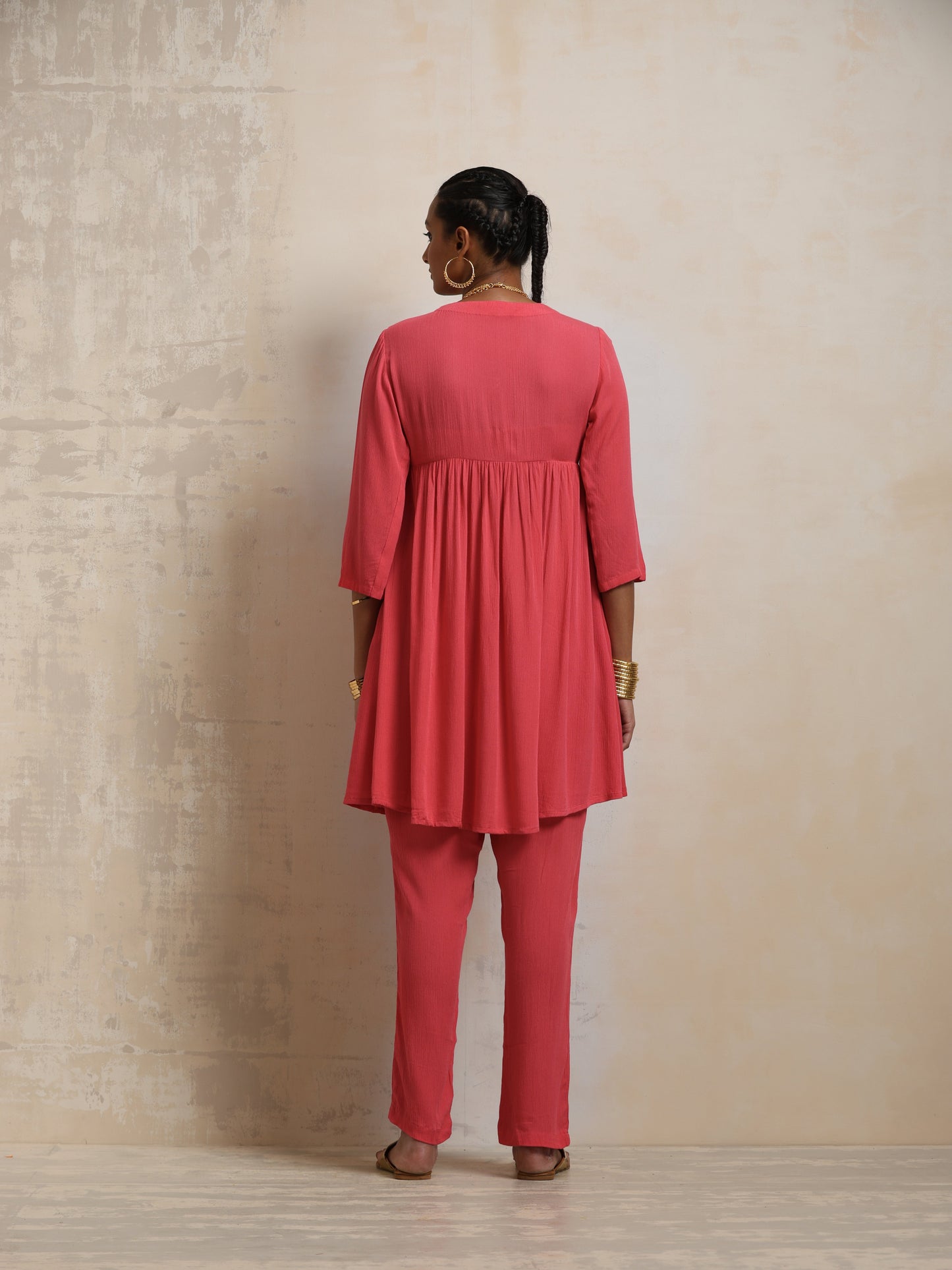 trueBrowns Peach Crinkle Flared Kurta Co-ord Set - Swadesiicart