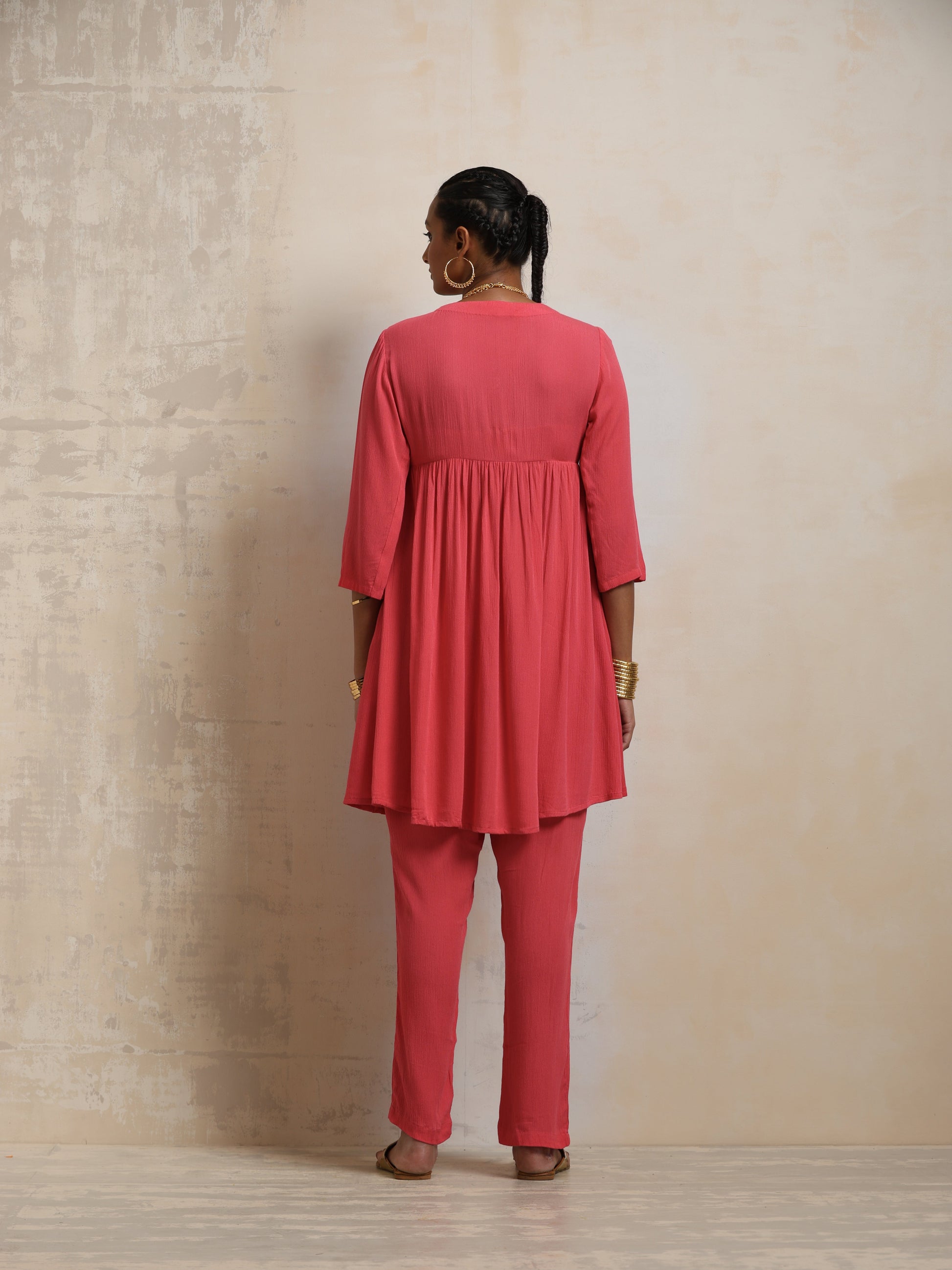 trueBrowns Peach Crinkle Flared Kurta Co-ord Set - Swadesiicart