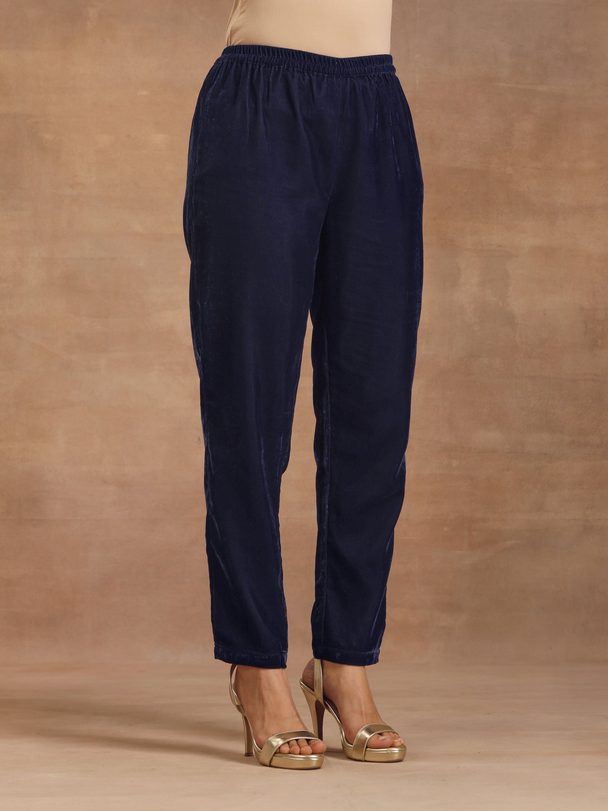 trueBrowns Midnight Blue Velvet Solid Co-ord Set - Swadesiicart