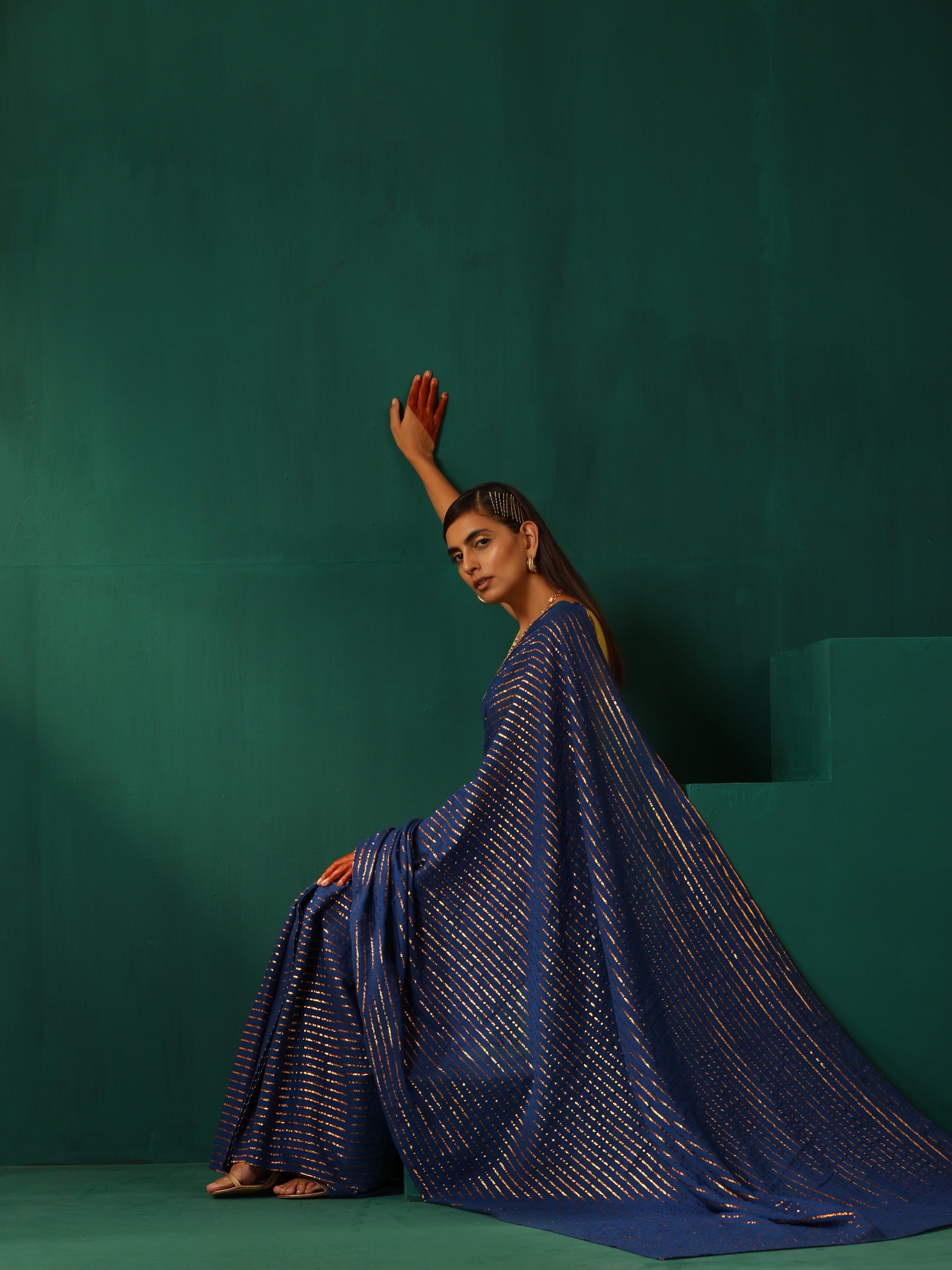 trueBrowns Royal Blue Cotton Gold Lurex Striped Ready to Wear Saree | Swadesiicart