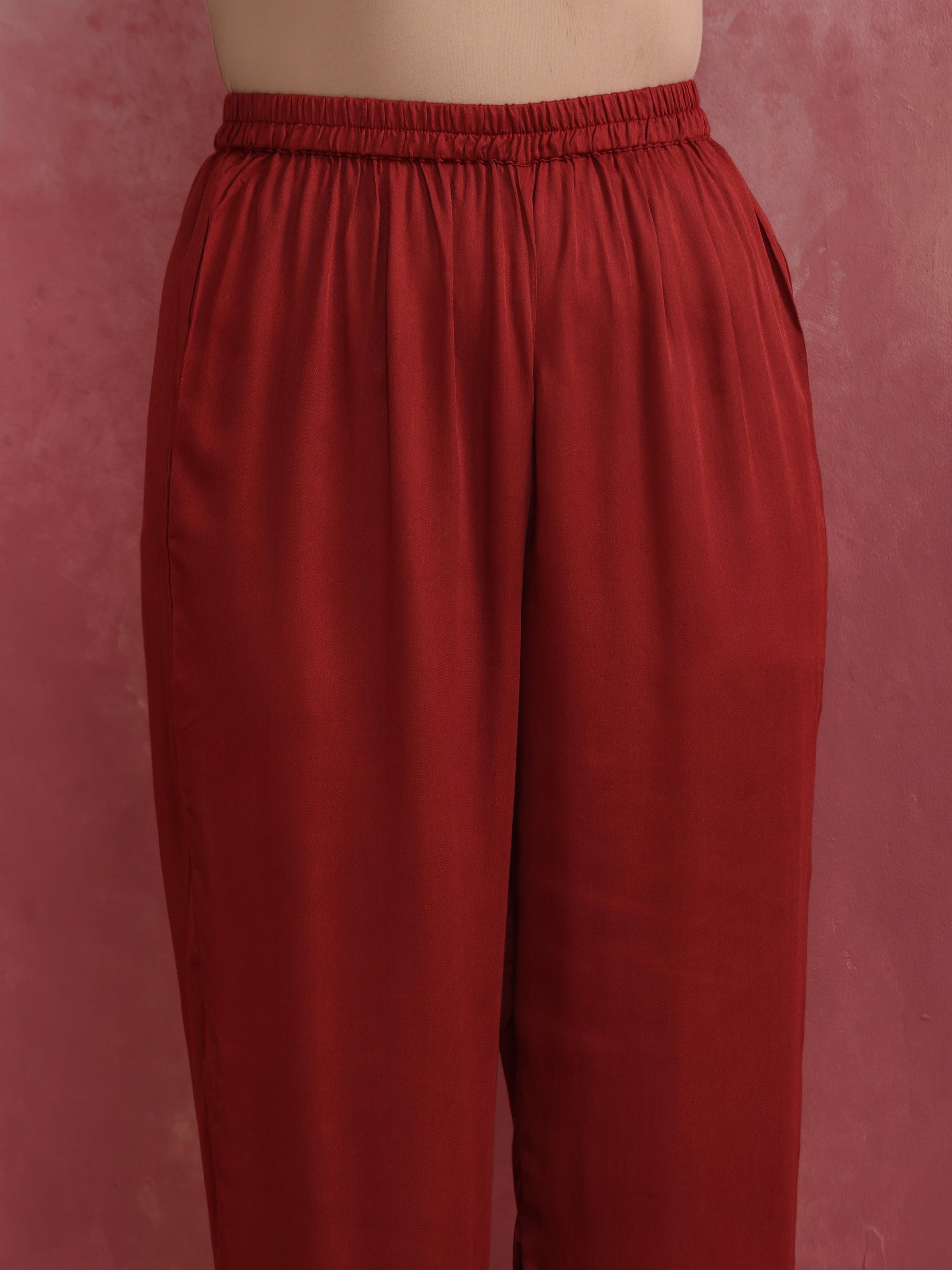 trueBrowns Maroon Modal V Neck Kurta Co-ord Set - Swadesiicart