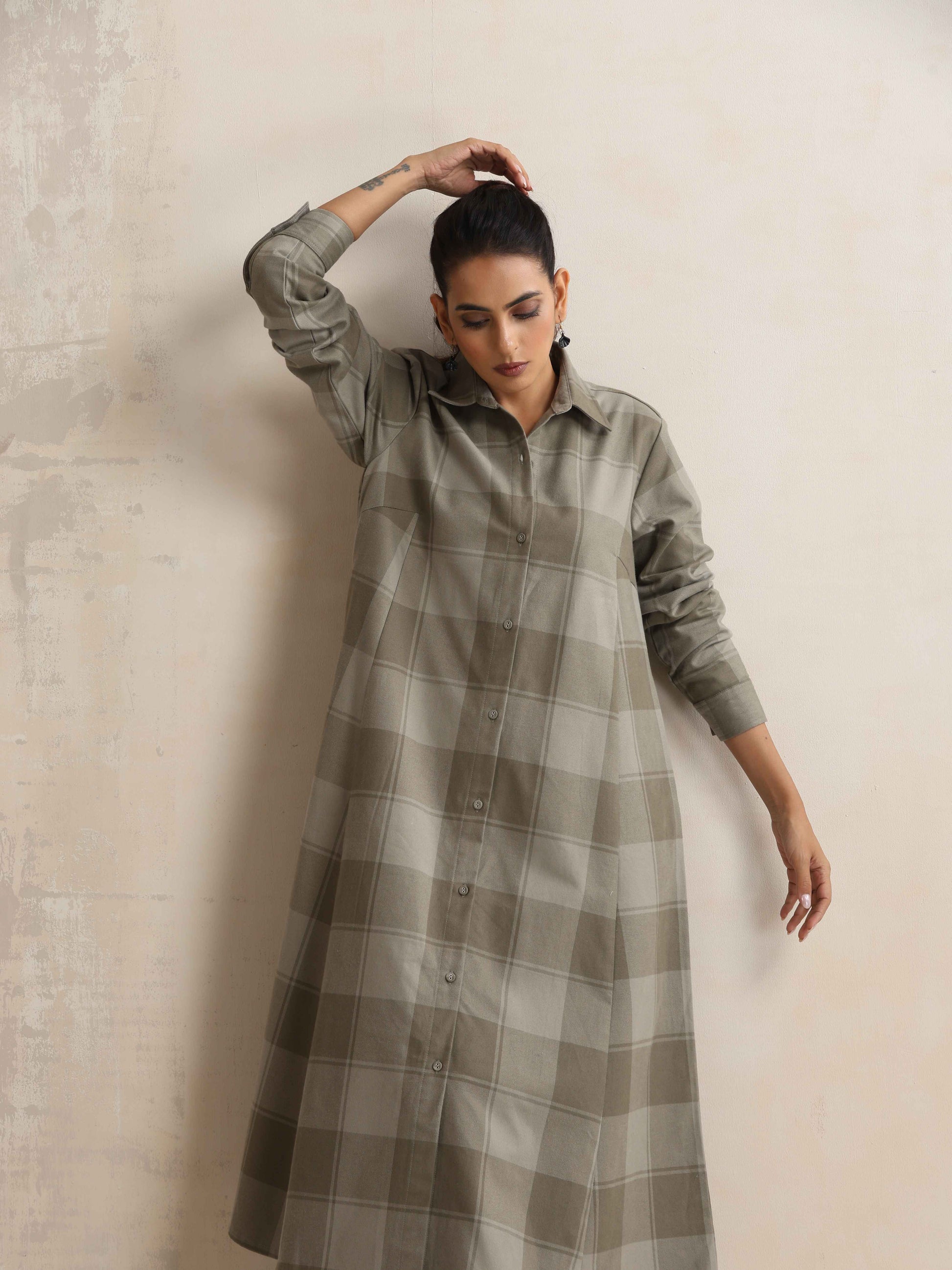trueBrowns Green Check Flared Winter Dress | Swadesiicart