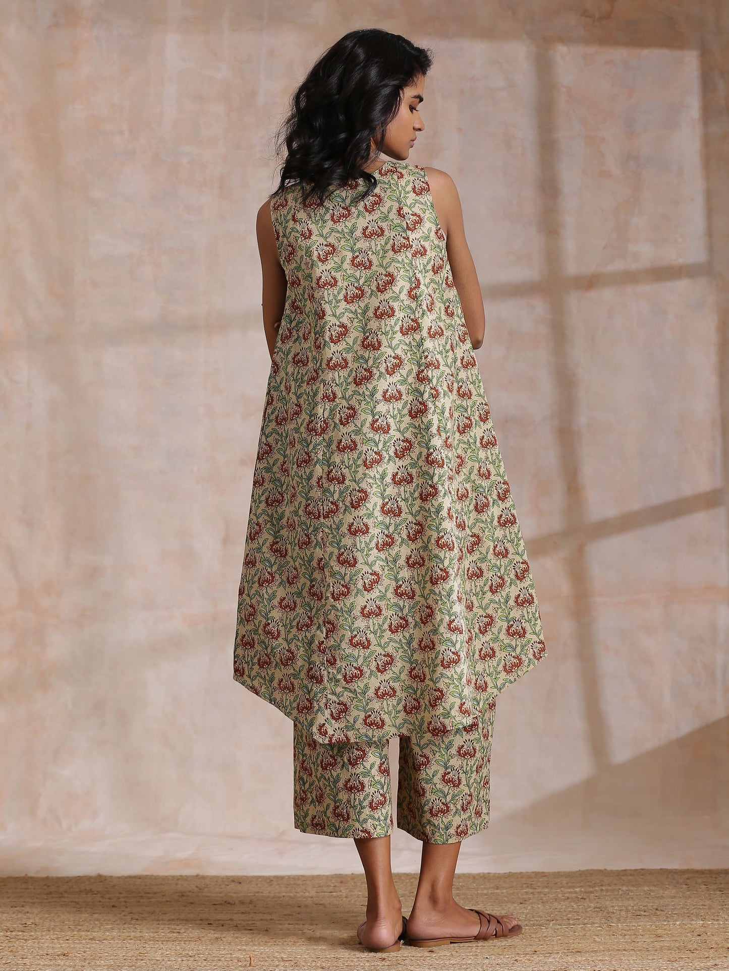 trueBrowns Beige Overall Brown Floral Block Print Cotton High-Low Co-Ord Set - Swadesiicart